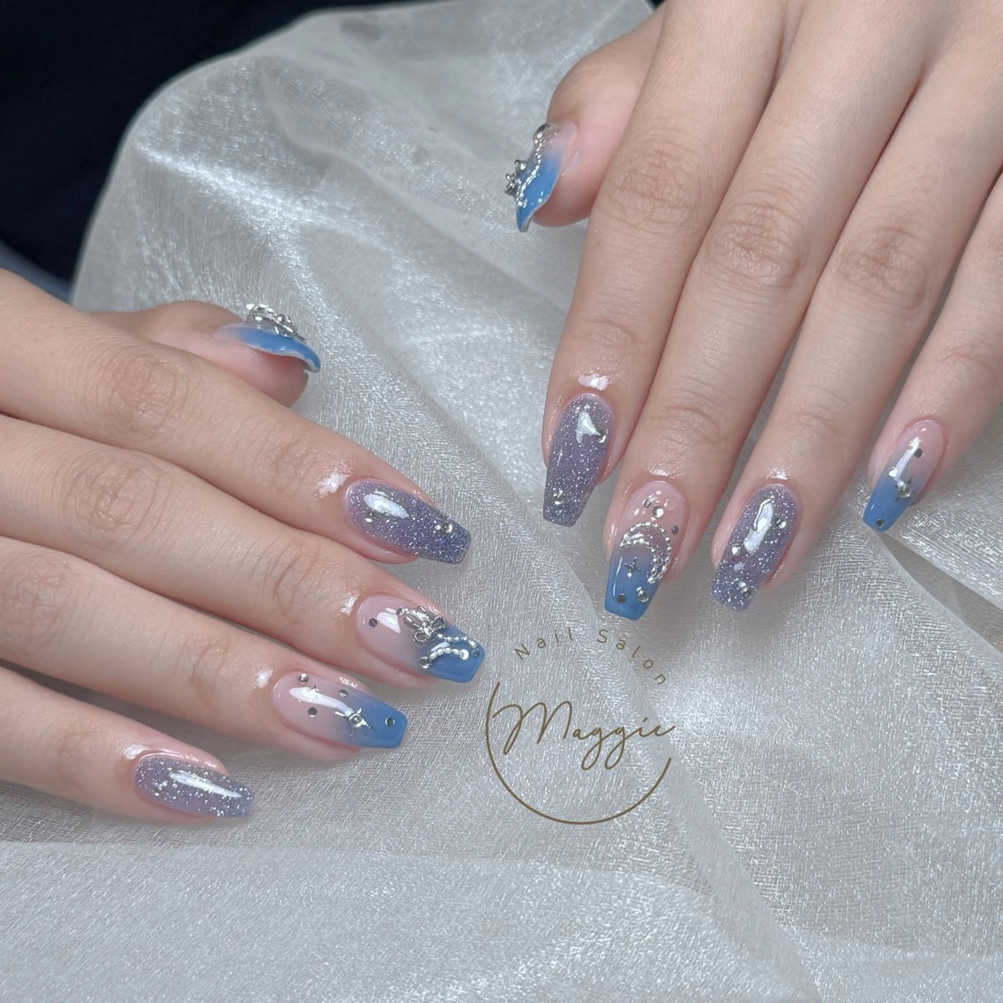 ネイル Maggie Nail🦩のネイルデザイン