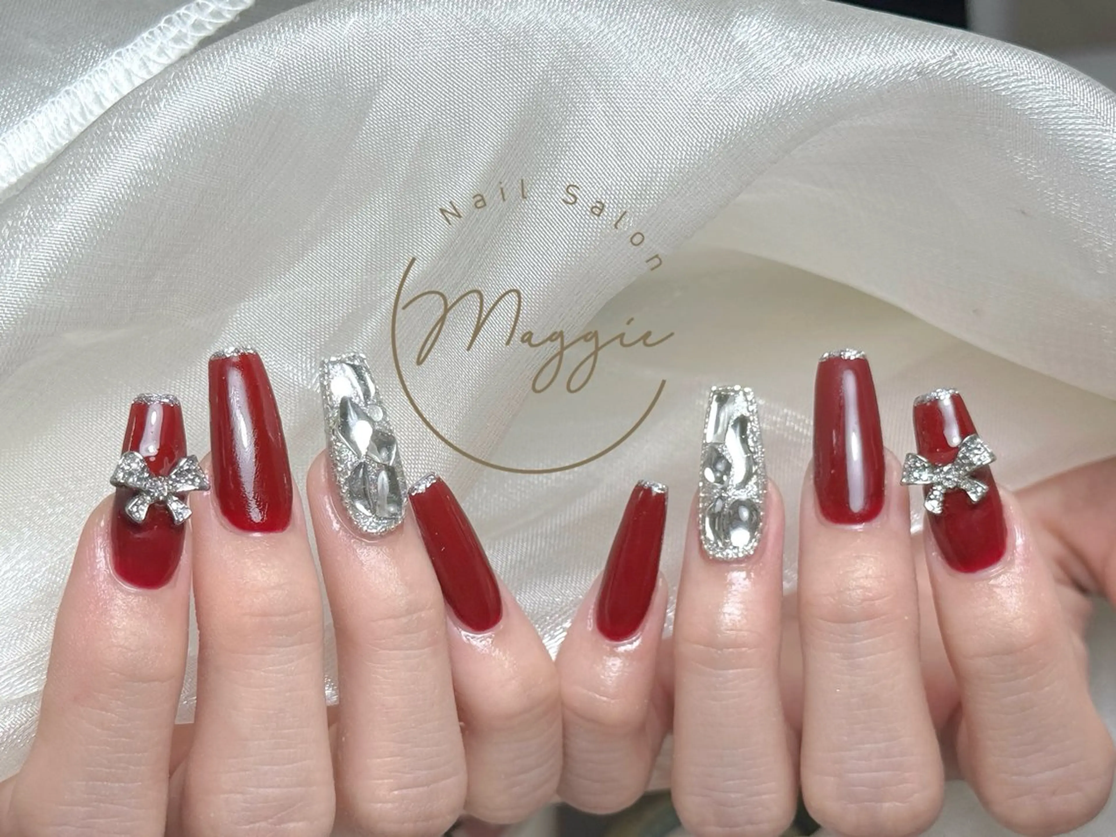 ネイル Maggie Nail🦩のネイルデザイン