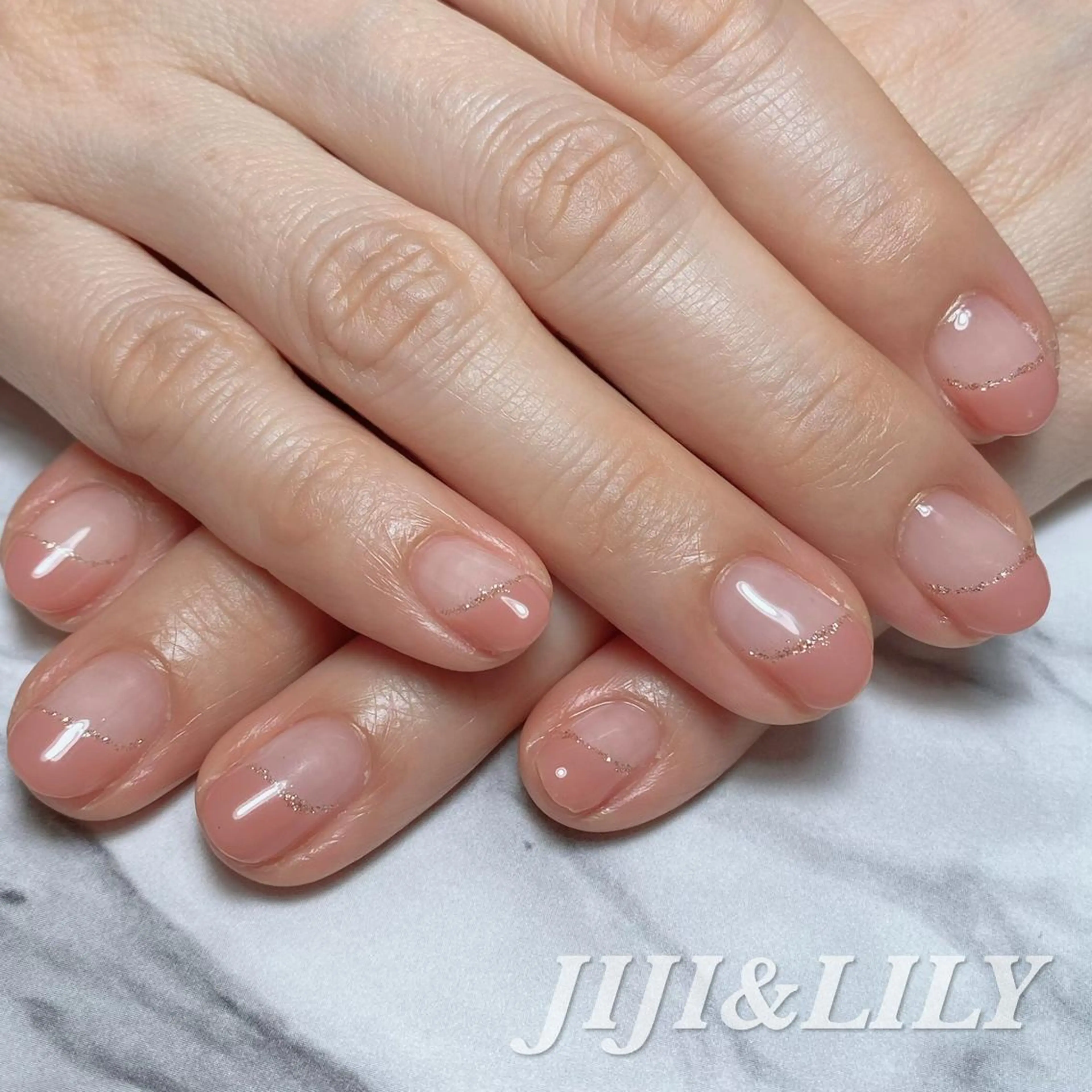 ネイル フレンチネイル 斜めフレンチ 豊田 圭子のネイルデザイン