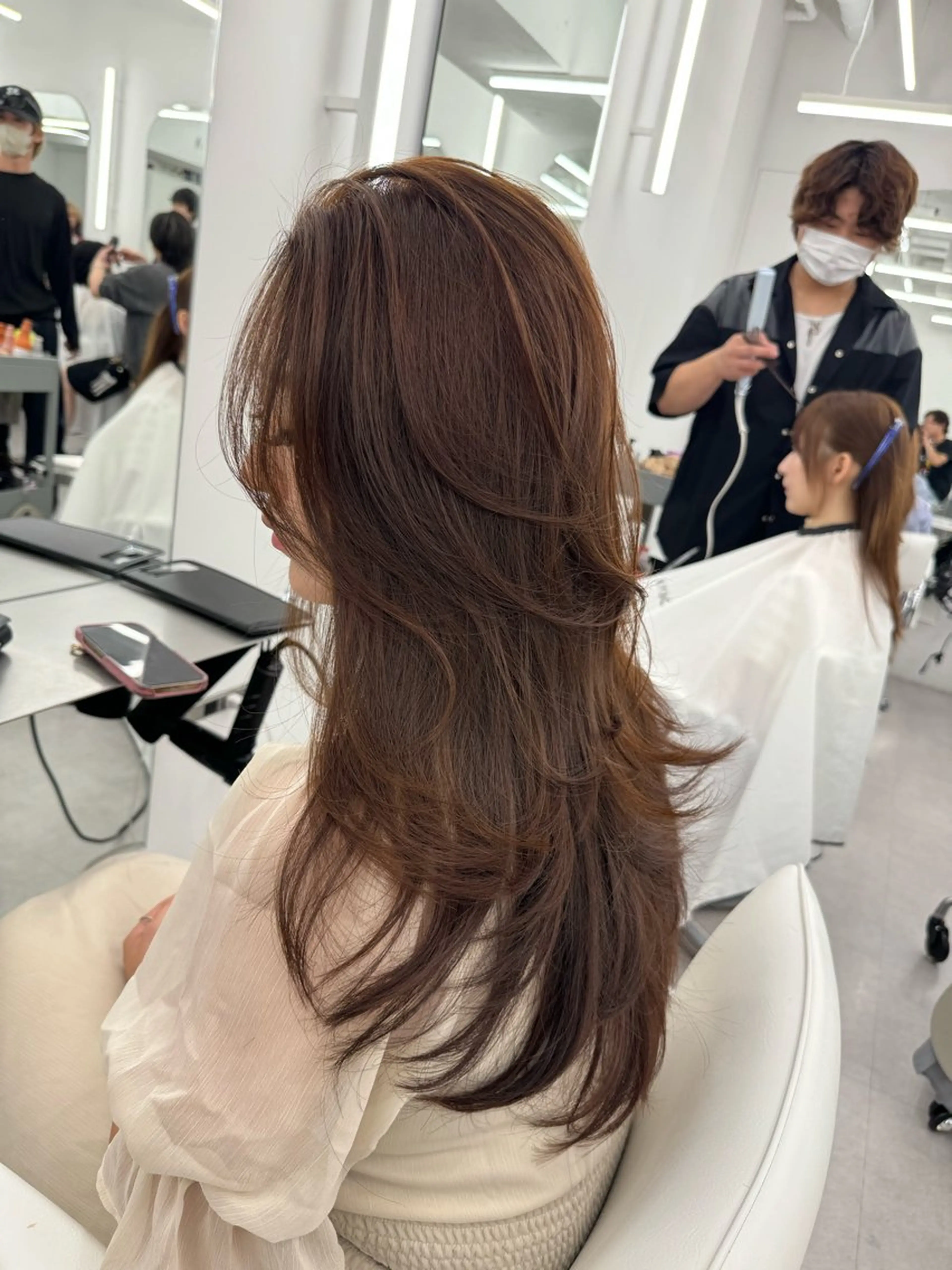 ロング カラー カット パーマ トリートメント 顔まわりの神様✨ 透明感カラー藤嶋秀幸のヘアスタイル