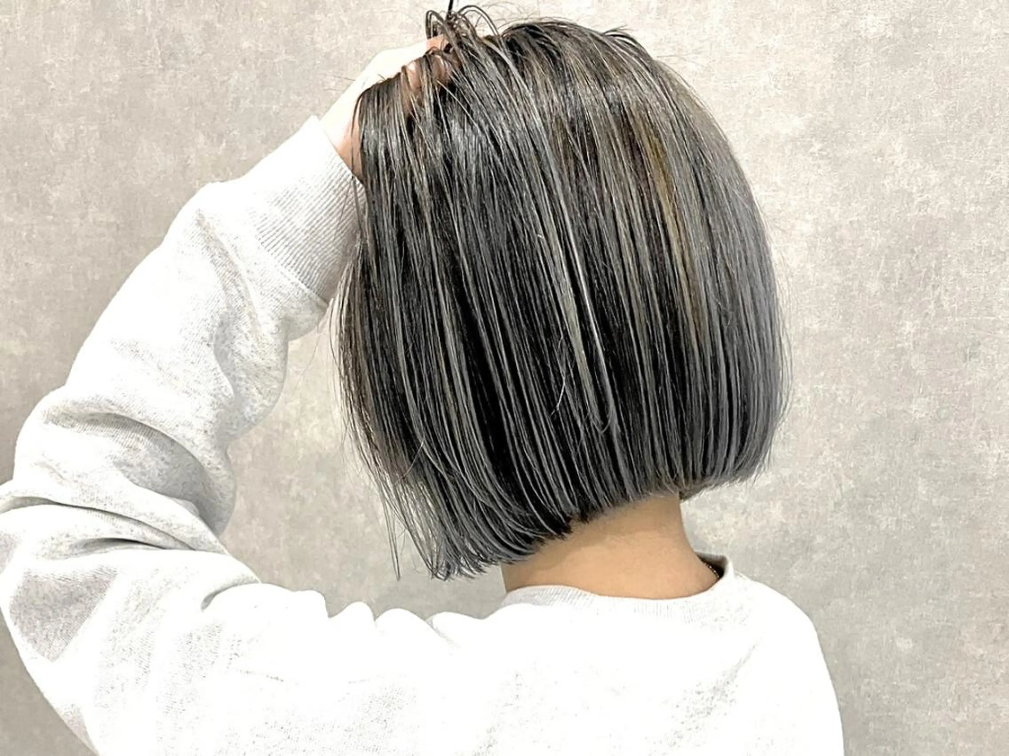 ショート カラー ヘアアレンジ ブリーチ ハイライトカラー ハイライト 髪質改善 縮毛矯正 VIM hairおもろまち店のヘアスタイル