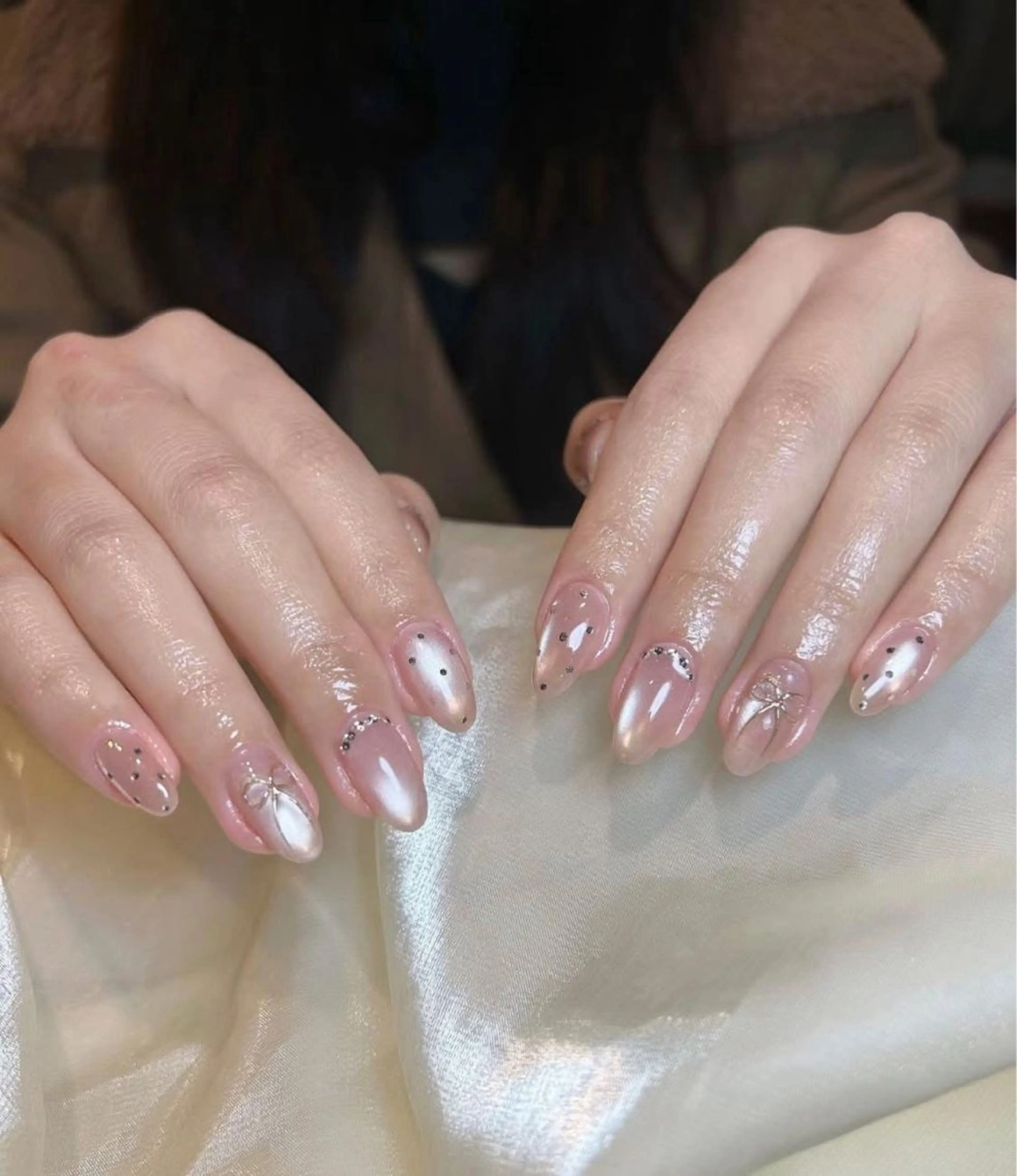 ネイル アートネイル フレンチネイル ジェルネイル グラデーション 韓国ネイル 村中 ハナのネイルデザイン