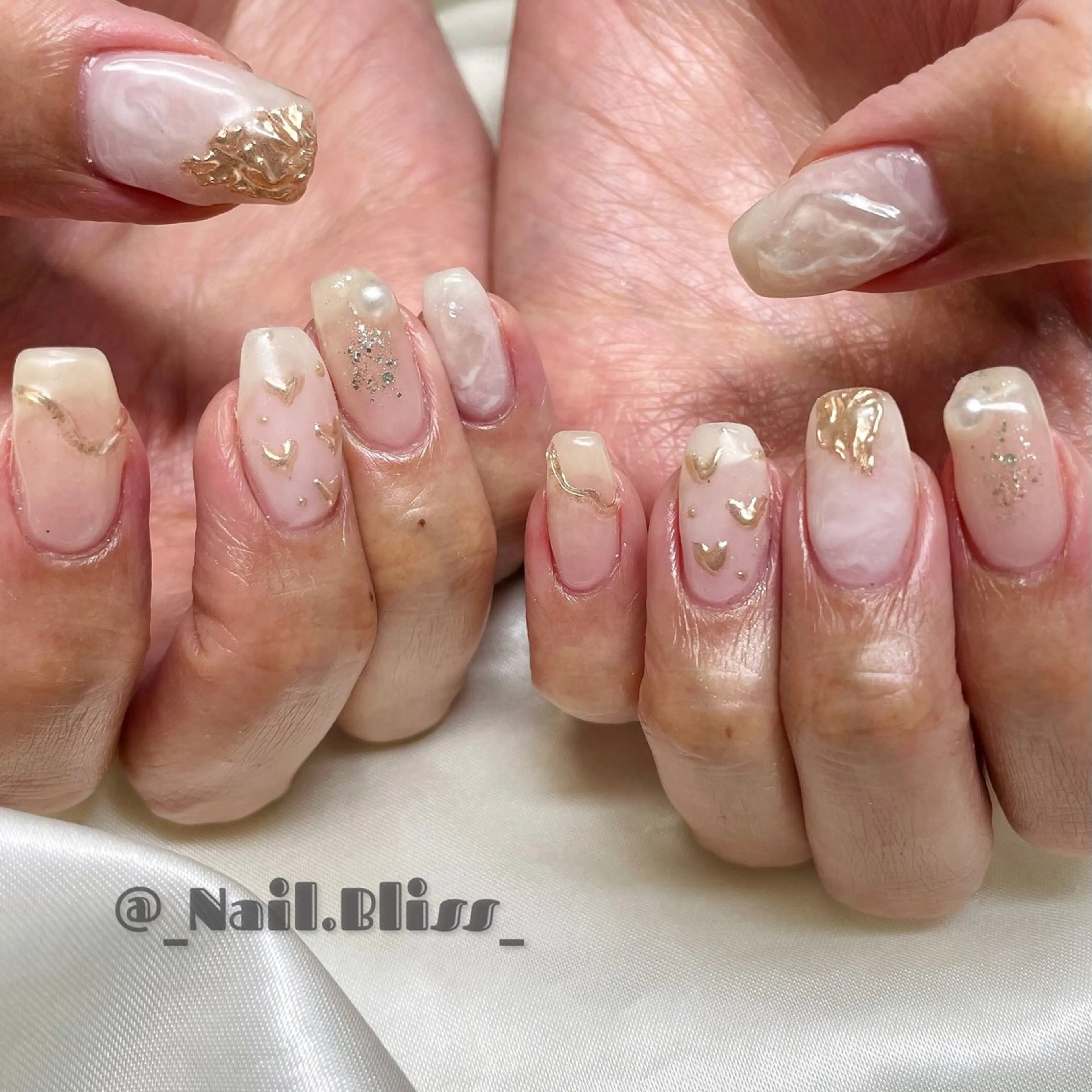 ネイル ハート ミラーネイル ハンドネイル NAIL BLISSのネイルデザイン