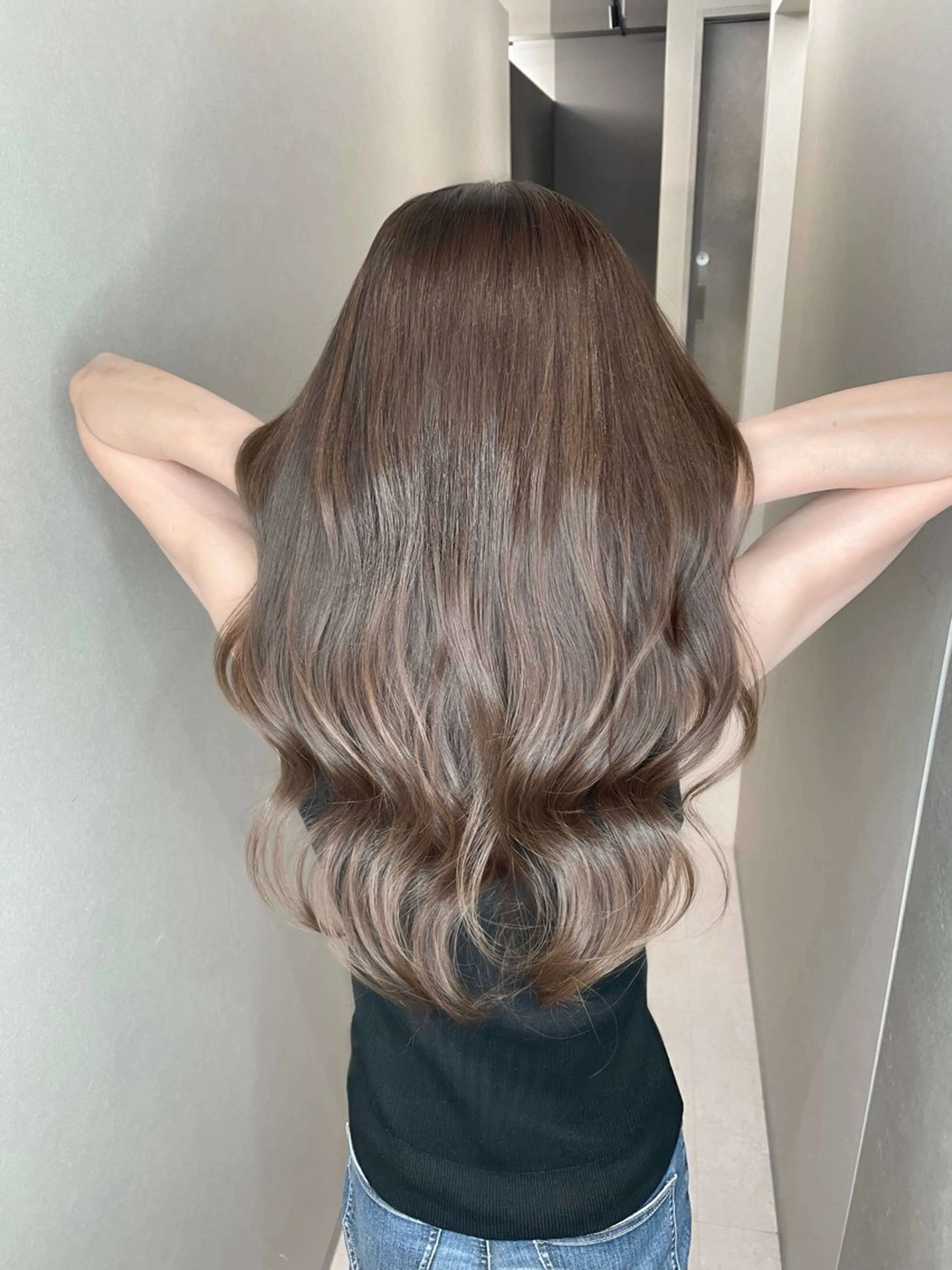 セミロング カラー 透明感カラー 髪質改善 ヘアカラー トリートメント 今井 勝也のヘアスタイル