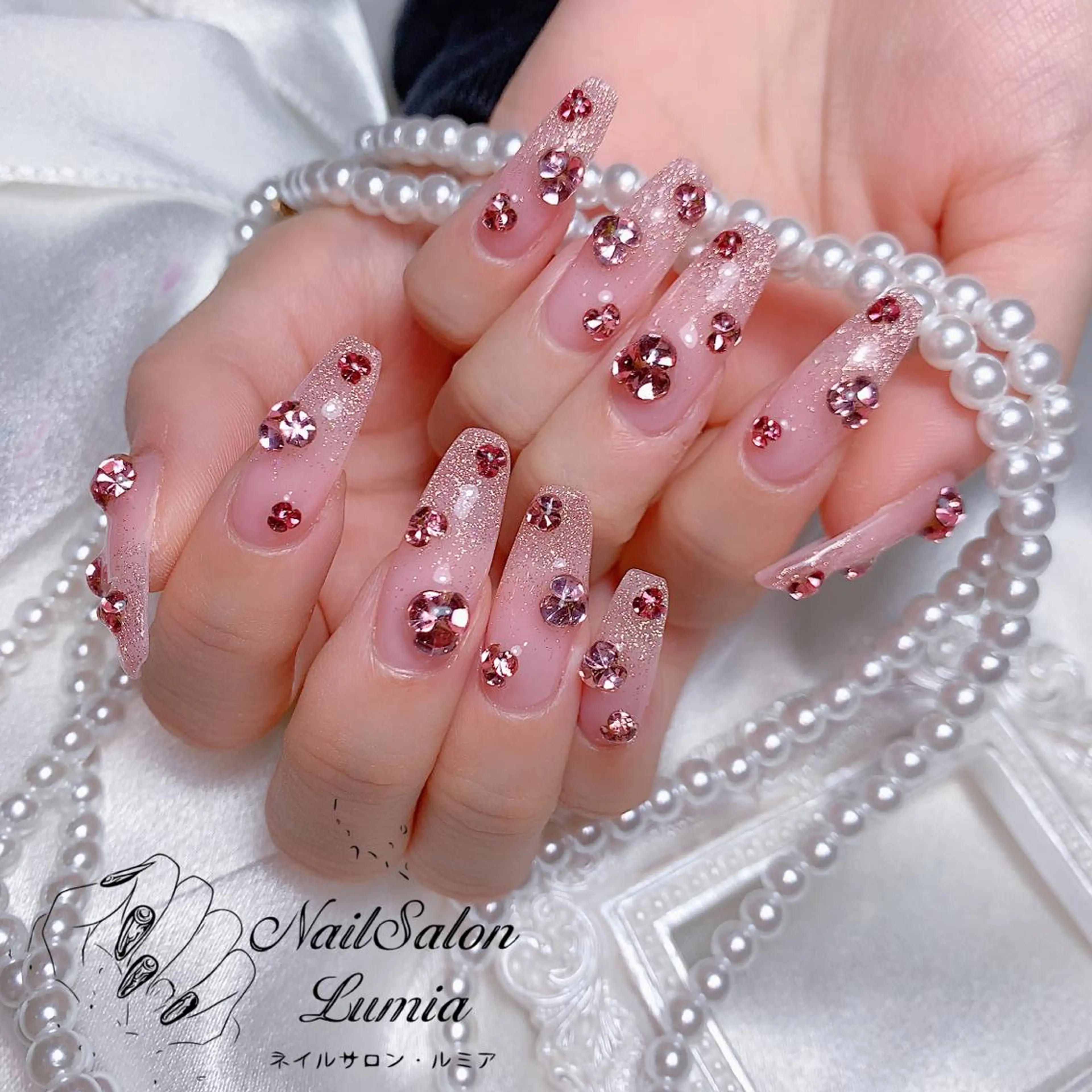 ネイル ハンドネイル ネイルサロン ルミア Lumia 店長のネイルデザイン