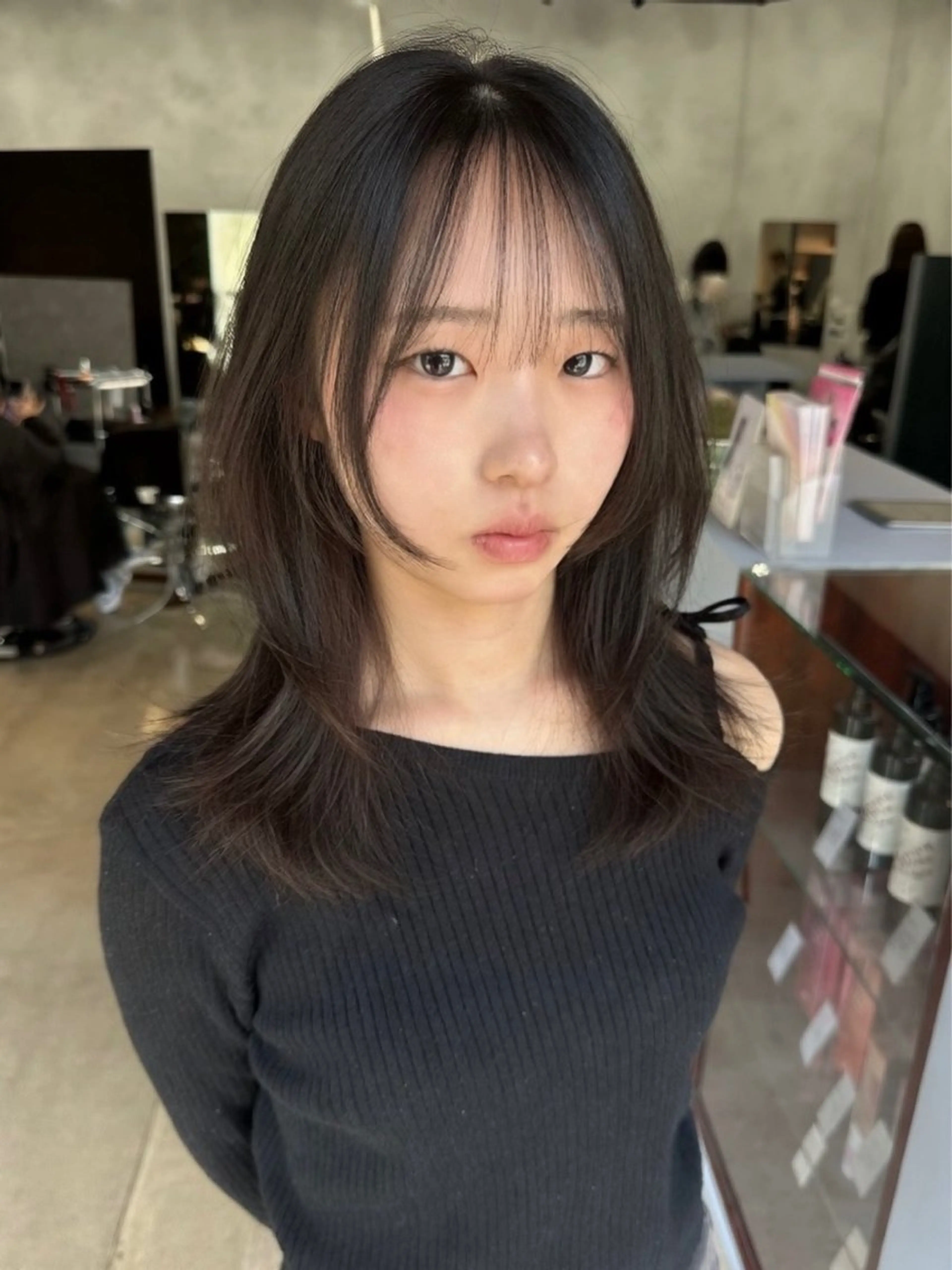 ミディアム カット ヘアカラー トリートメント レイヤー/ハッシュ 三好悠生のヘアスタイル