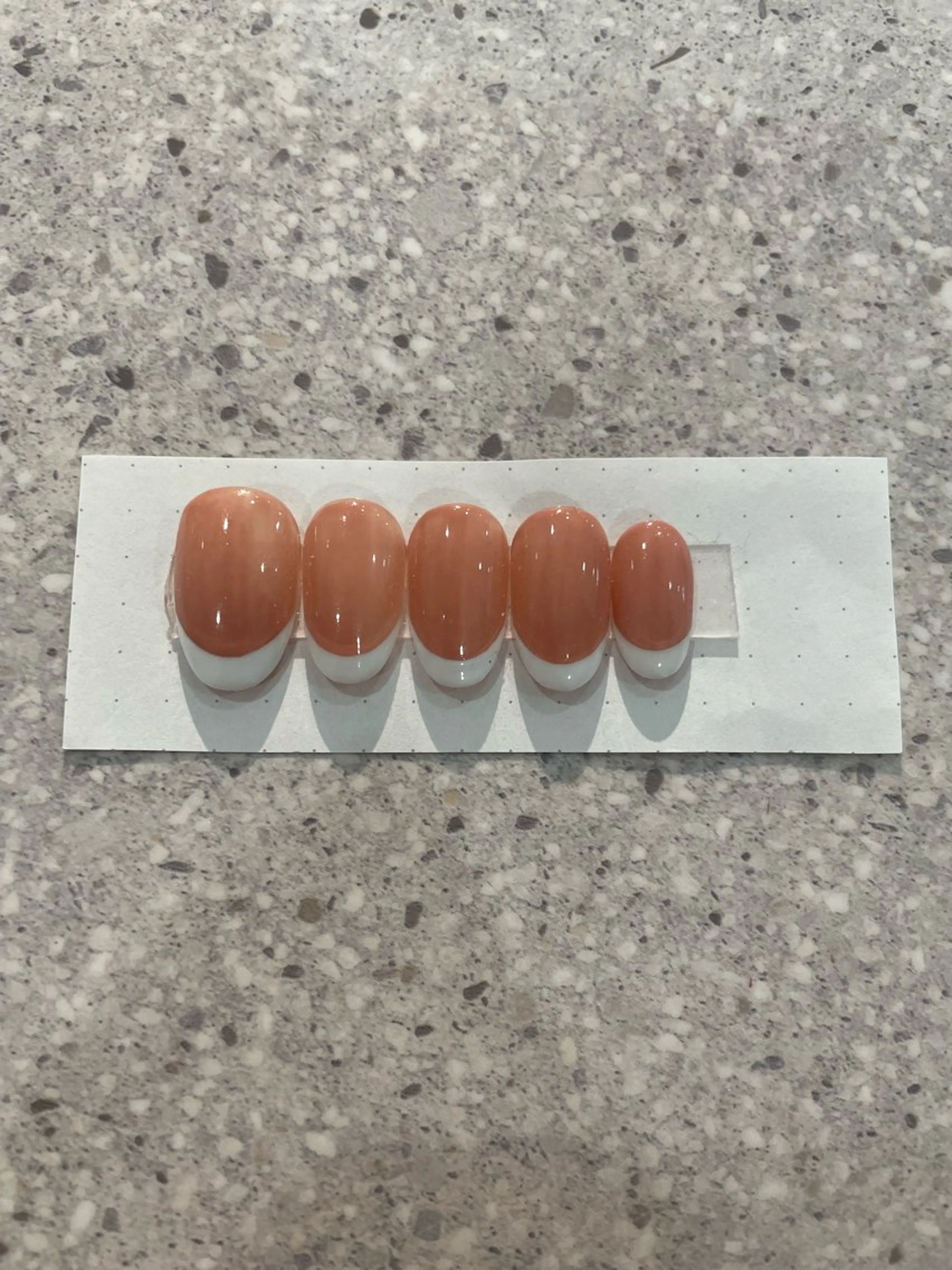 ネイル フレンチネイル kanell（カネル）/所属・kanell⭐︎ ニュアンスネイルのネイルデザイン