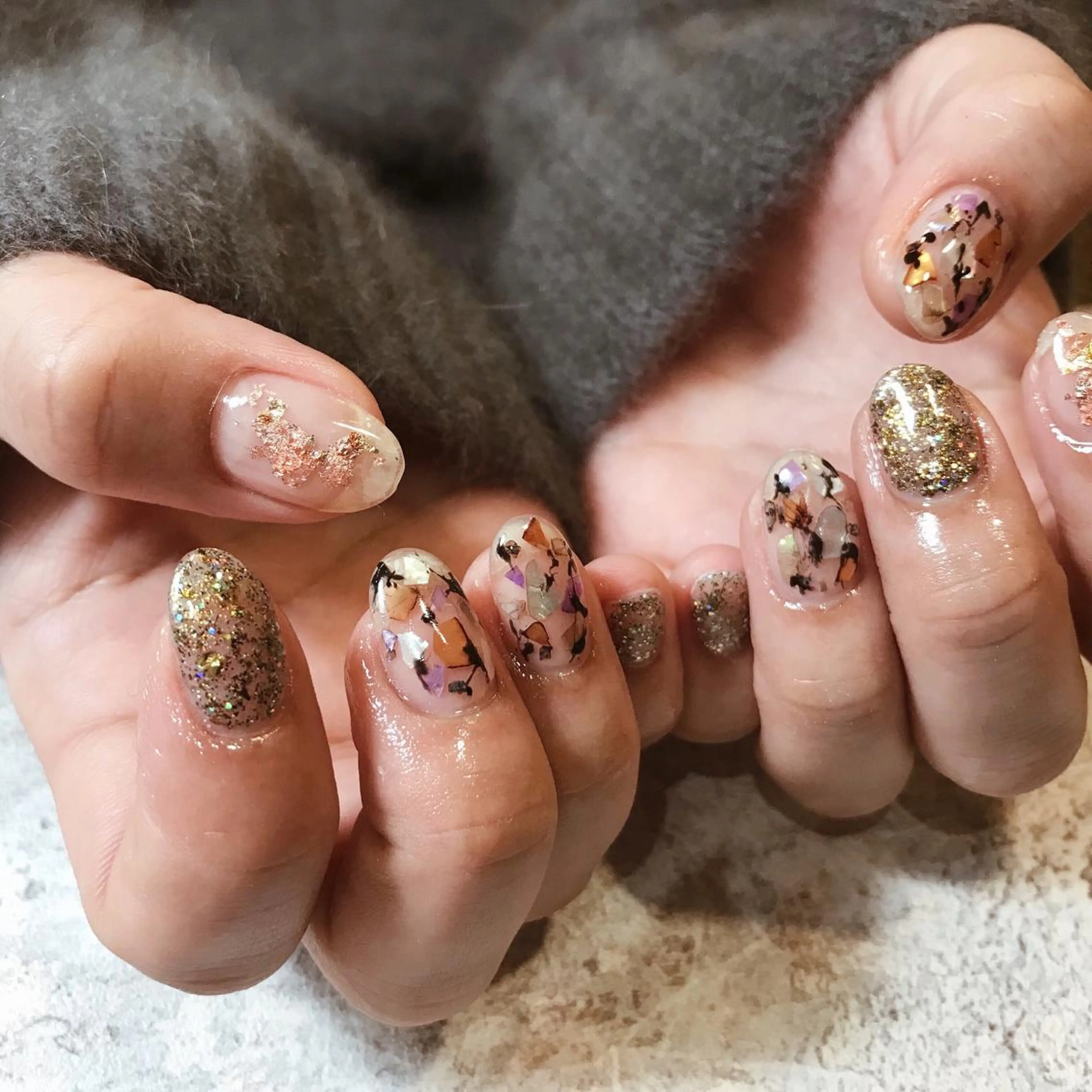 ネイル nail atelier AMBER所属・saori .の眉毛・アイブロウイメージ