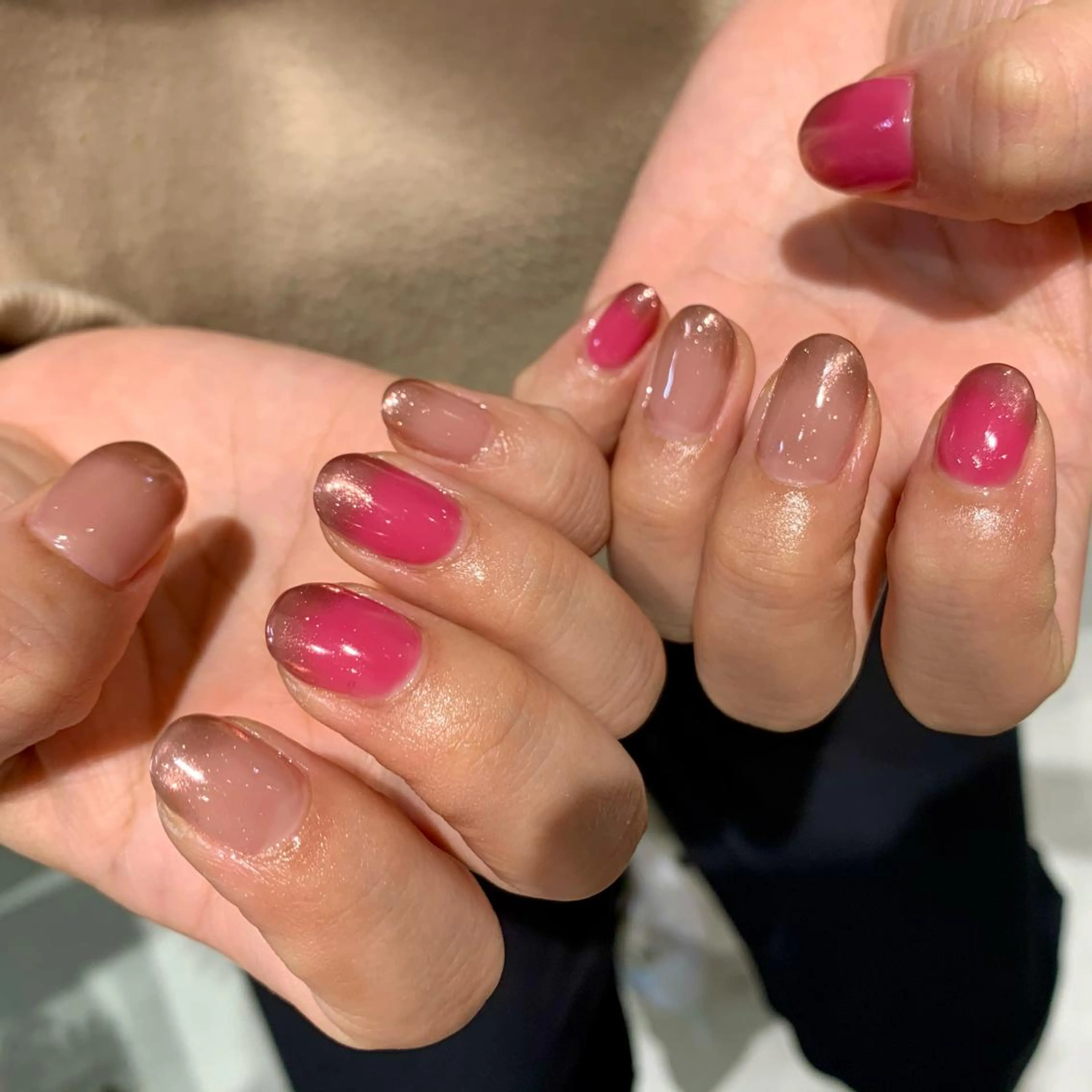 ネイル クリアネイル グラデーション ミラーネイル ハンドネイル ハンドケア esby Loely MIZUKIのネイルデザイン