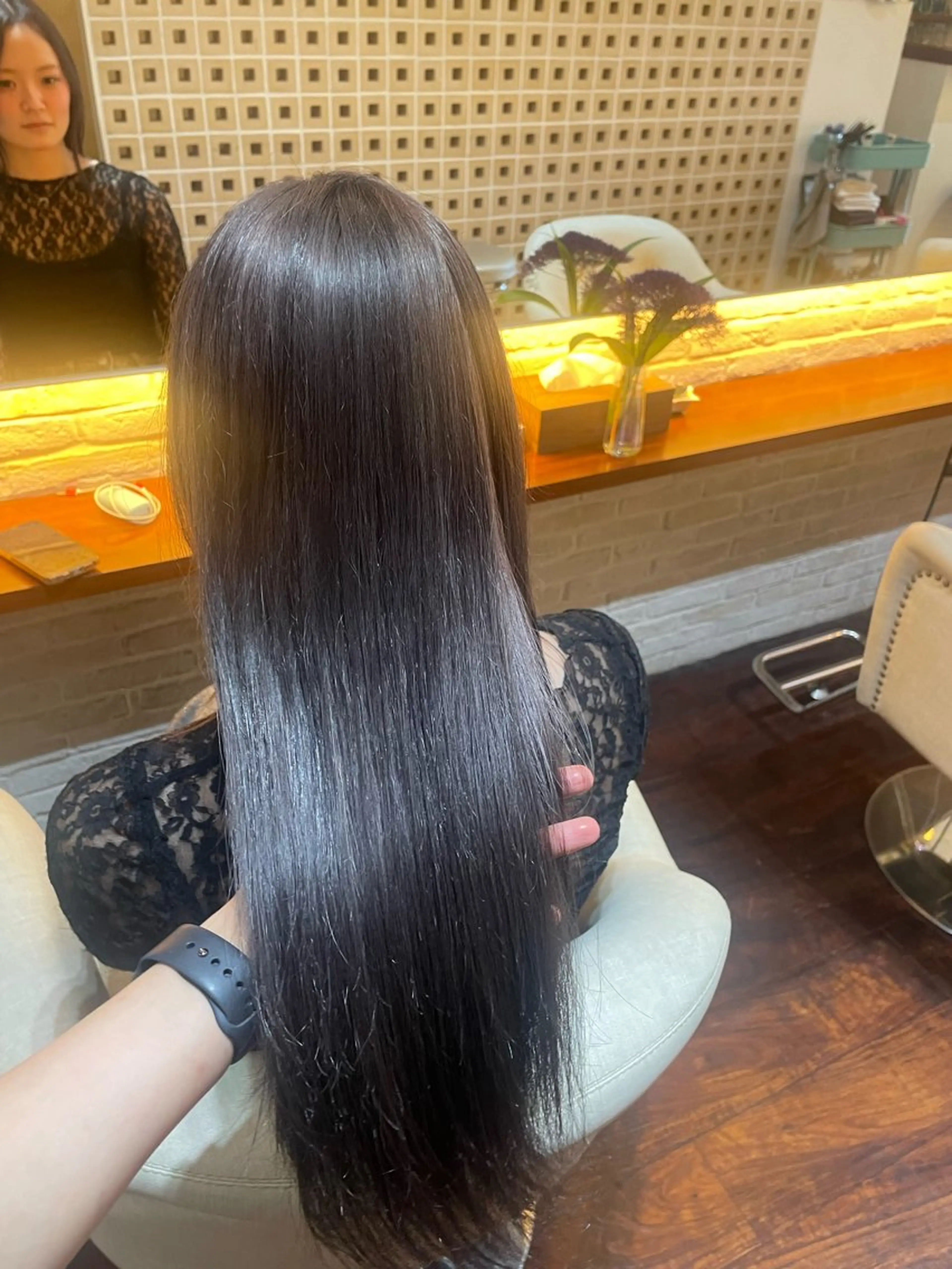 ロング ヘアカラー CoCooN nanamiのヘアスタイル