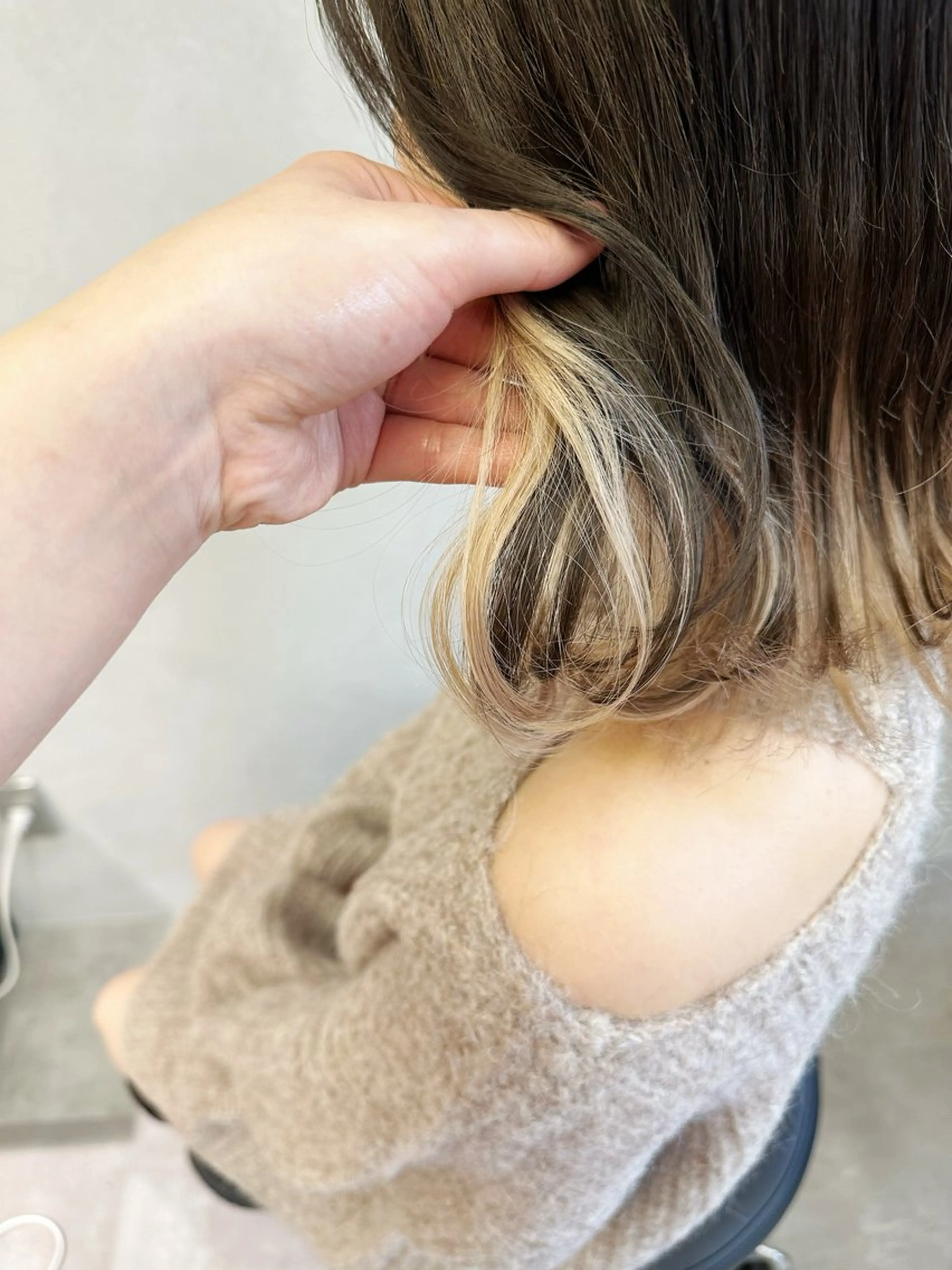 カラー ジャックモアザン新宿店所属・谷山 葵のヘアスタイル