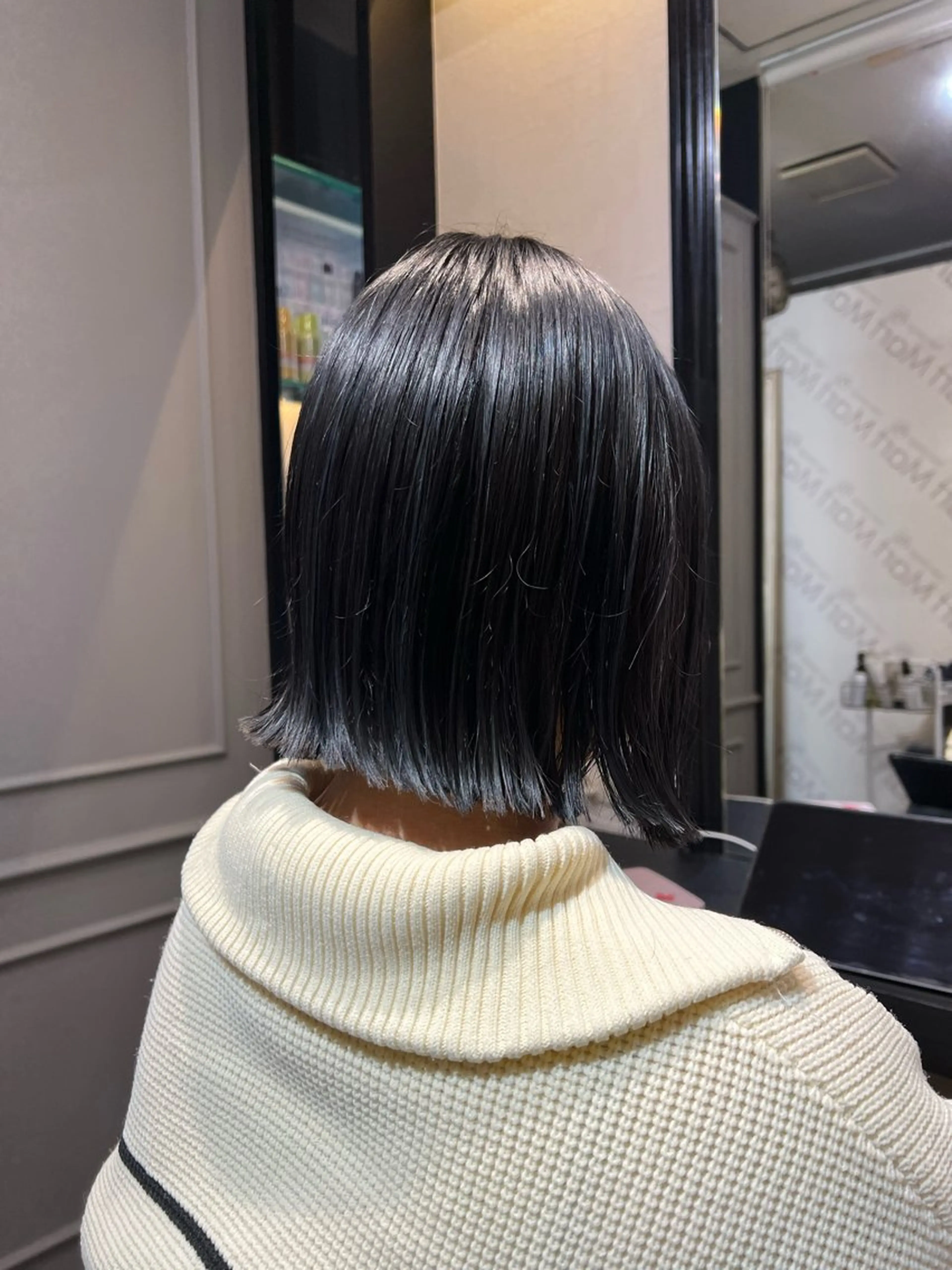 ショート カット ヘアカラー トリートメント 川村 綾のヘアスタイル