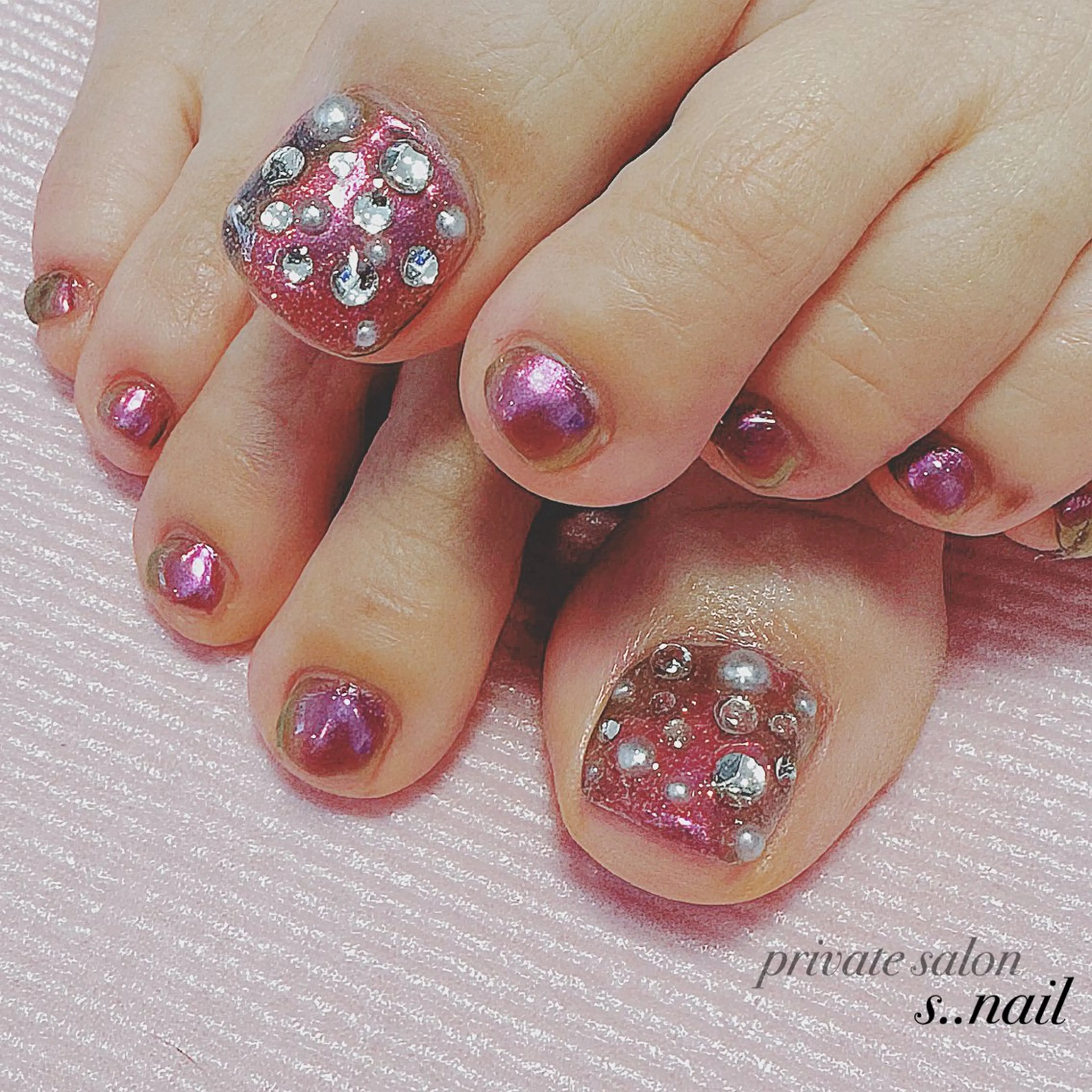 ネイル ミラーネイル ハンドネイル フットネイル s..nail / MORITAのネイルデザイン