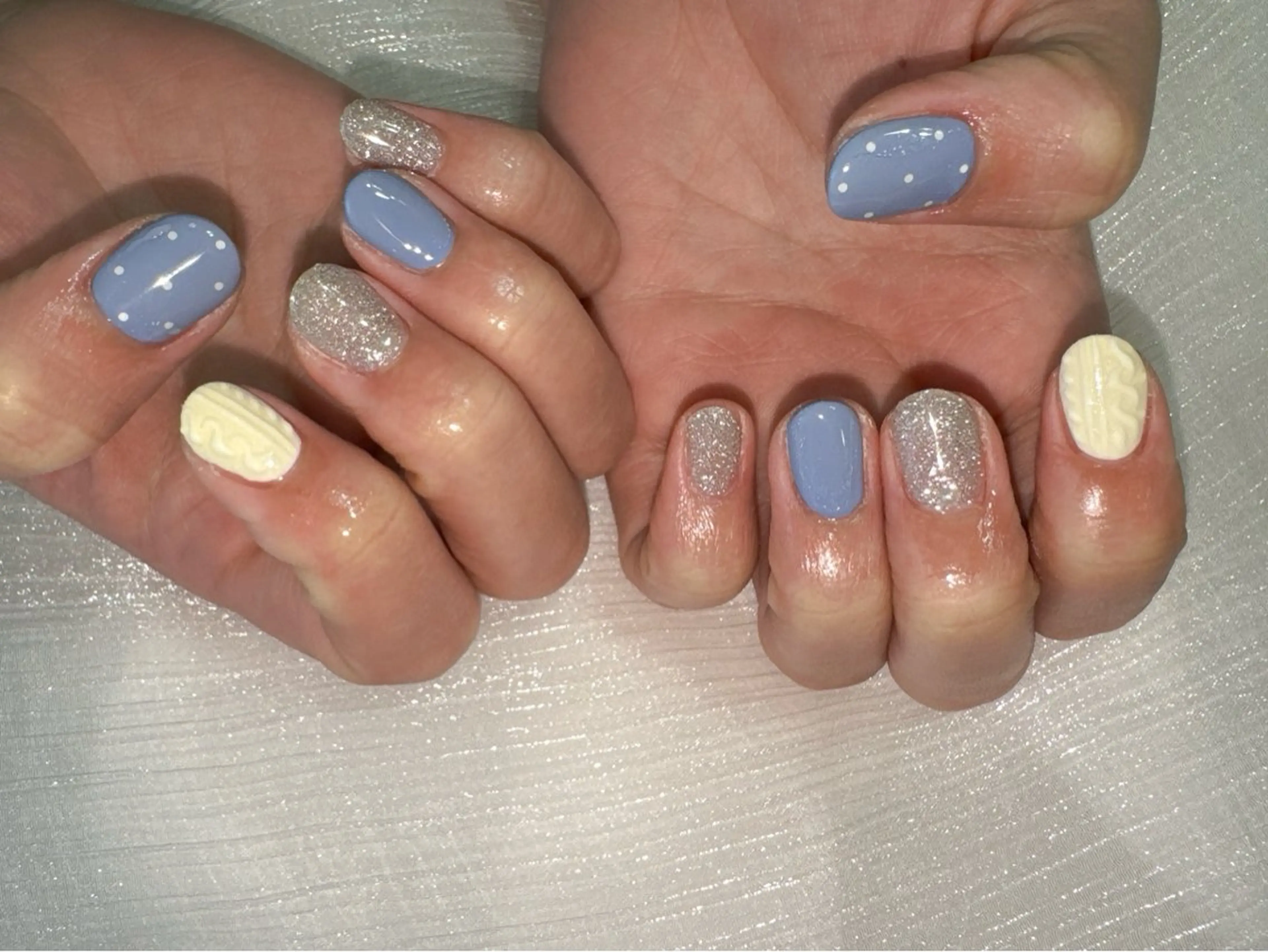 ネイル オーロラネイル フットネイル フレンチネイル ジェルネイル マグネットネイル ハンドネイル kikinail 溝の口のネイルデザイン