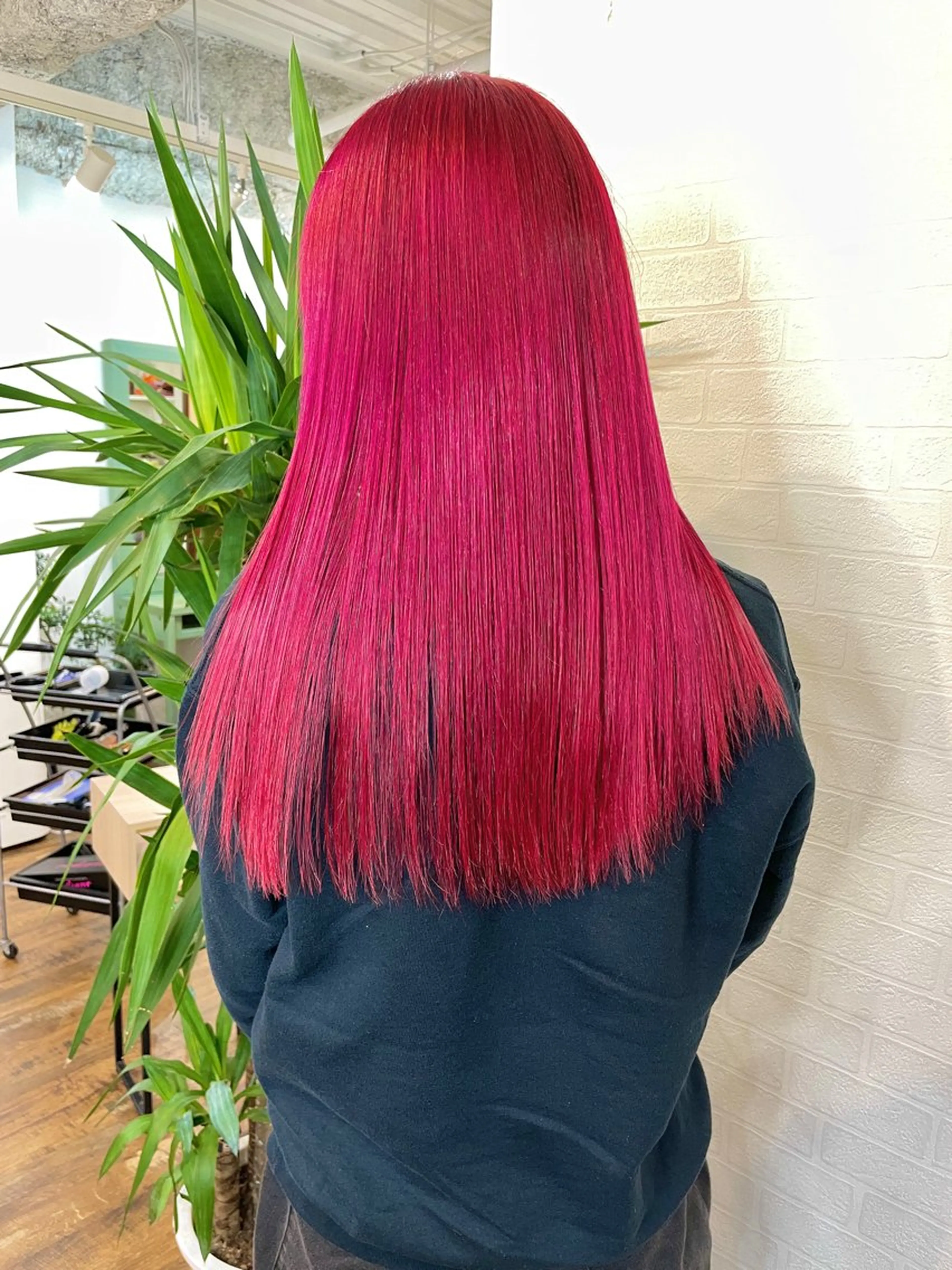 ロング カラー ブリーチ レッドカラー Re:ta Hair 飯田淳平のヘアスタイル