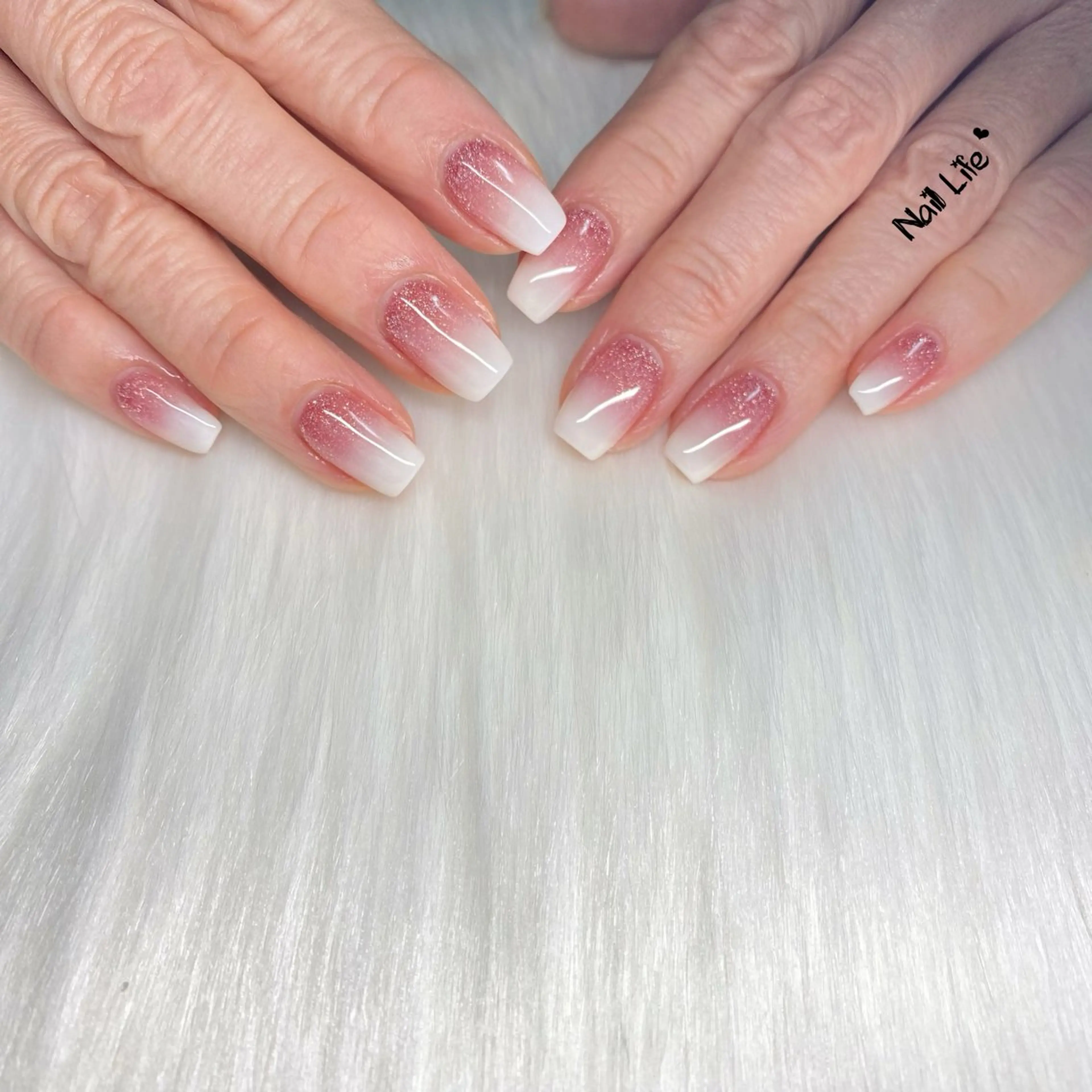 ネイル アートネイル おそろいネイル Nail Lifeのネイルデザイン