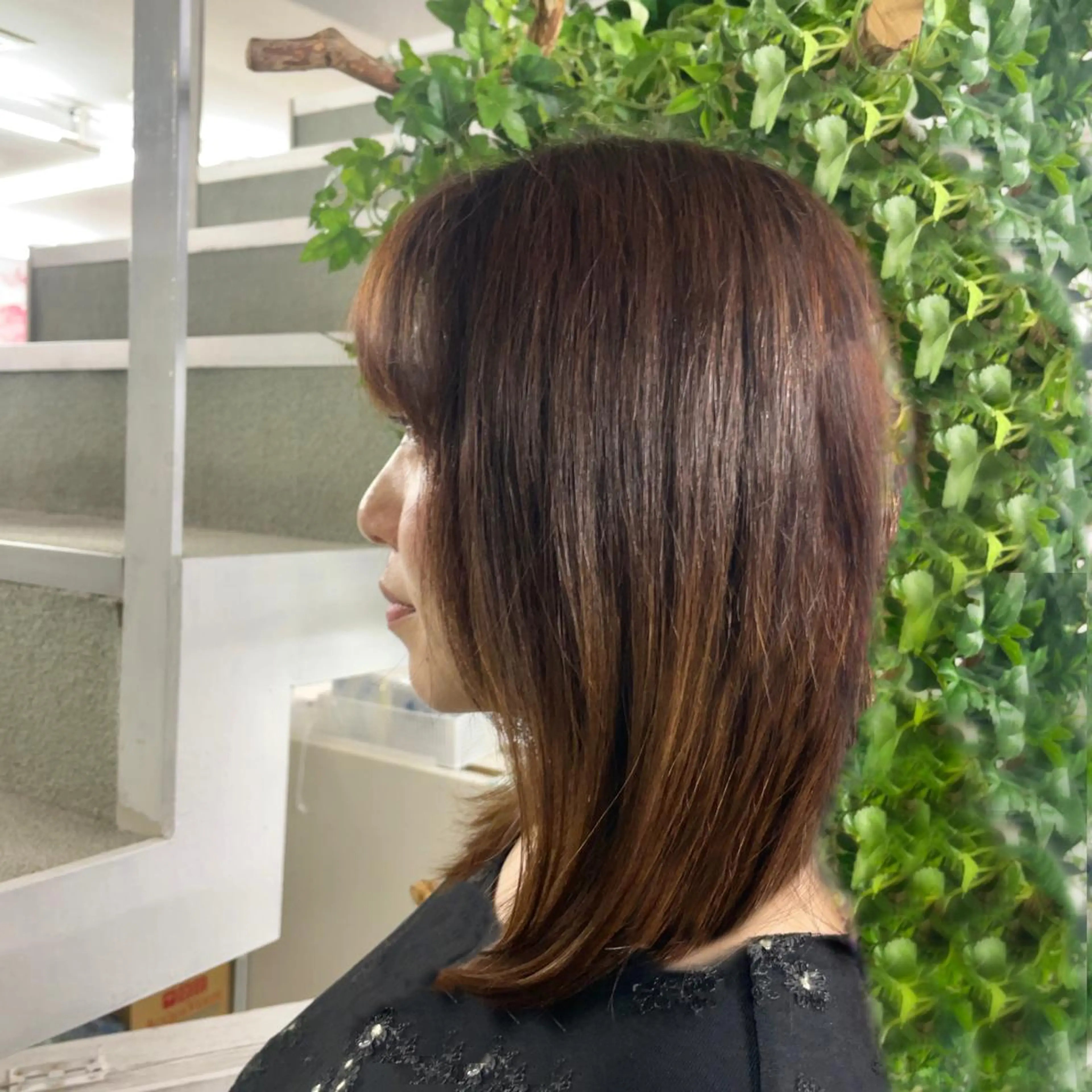 ミディアム カット 山田 里美のヘアスタイル