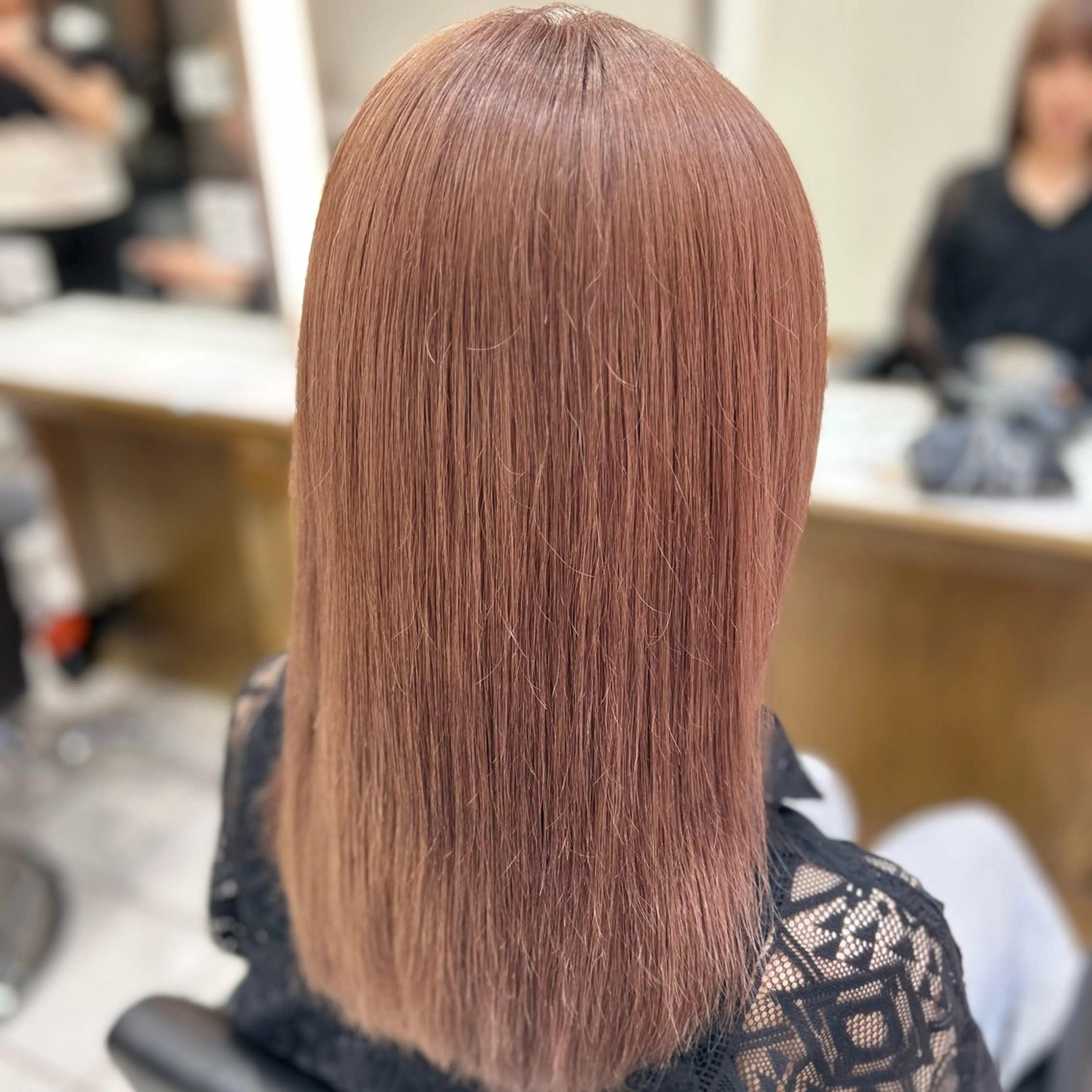 セミロング カラー カット ヘアカラー 🫧ニュアンスカラー 🫧横田 冴🫧のヘアスタイル