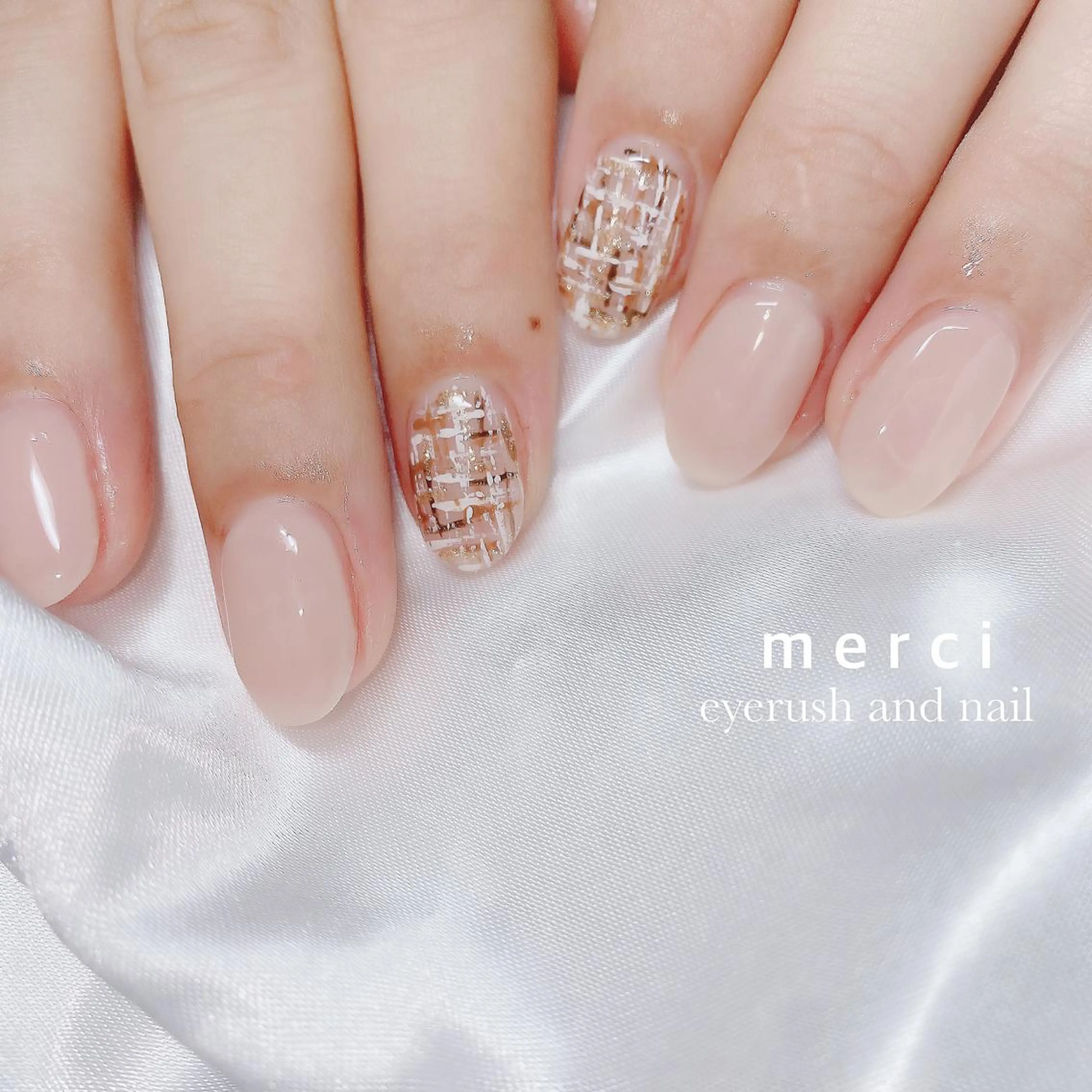 ネイル フラッシュネイル フットネイル フレンチネイル ハート キラキラネイル ハンドネイル merci nail所属・merci nailのネイルデザイン