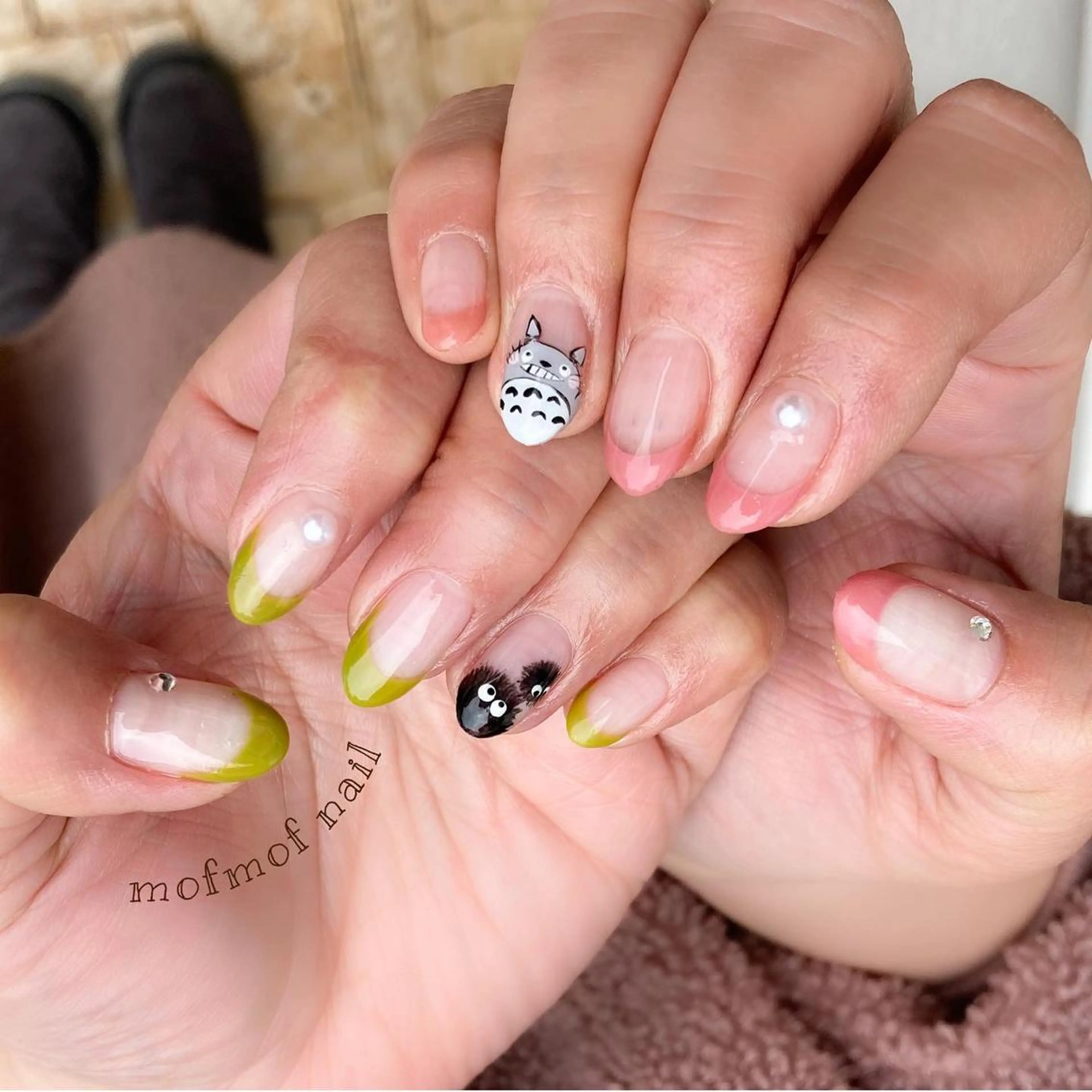 ネイル mofmofnail 🌿shimizuのネイルデザイン