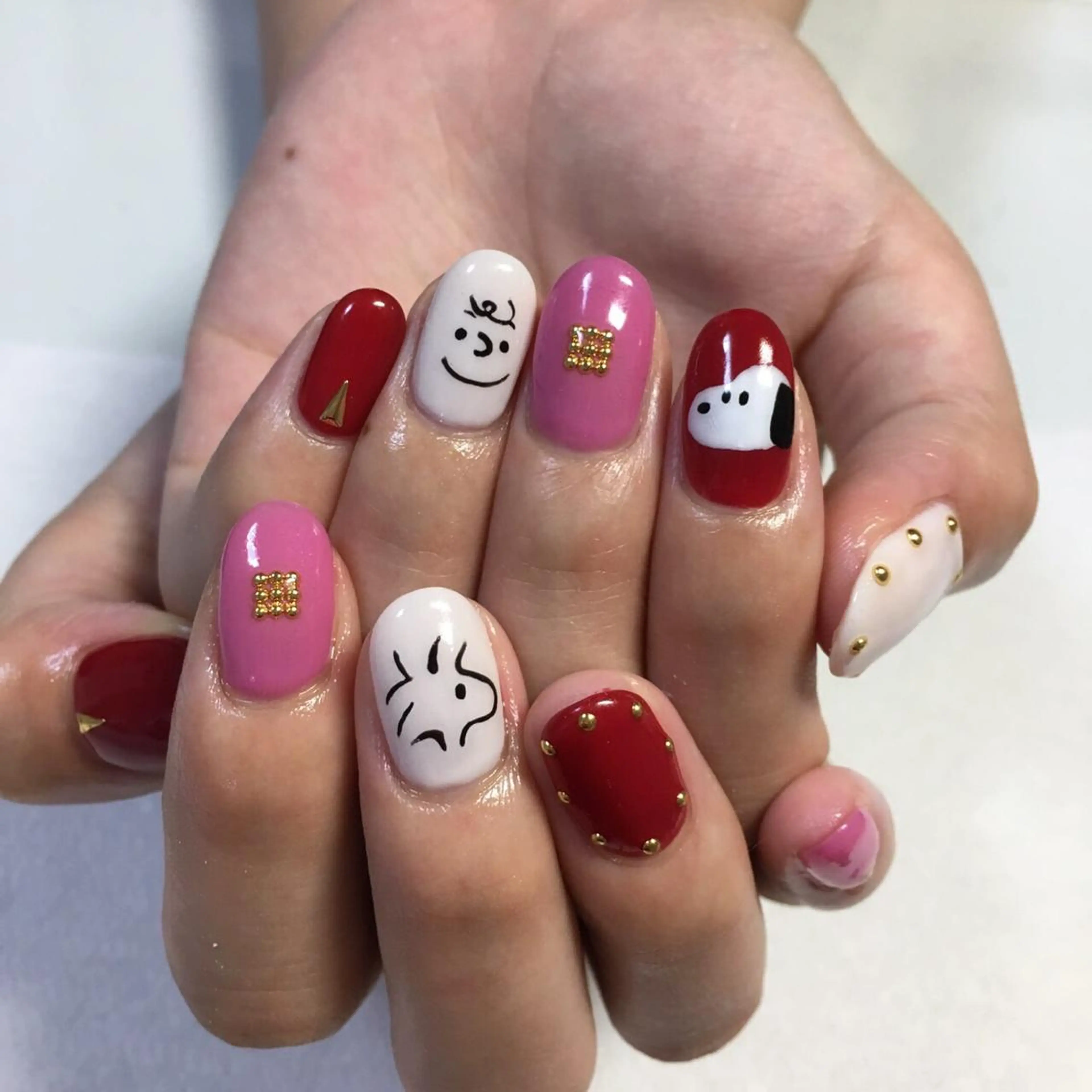 ネイル VIOLUS所属・VIOLUS 関目のネイルデザイン