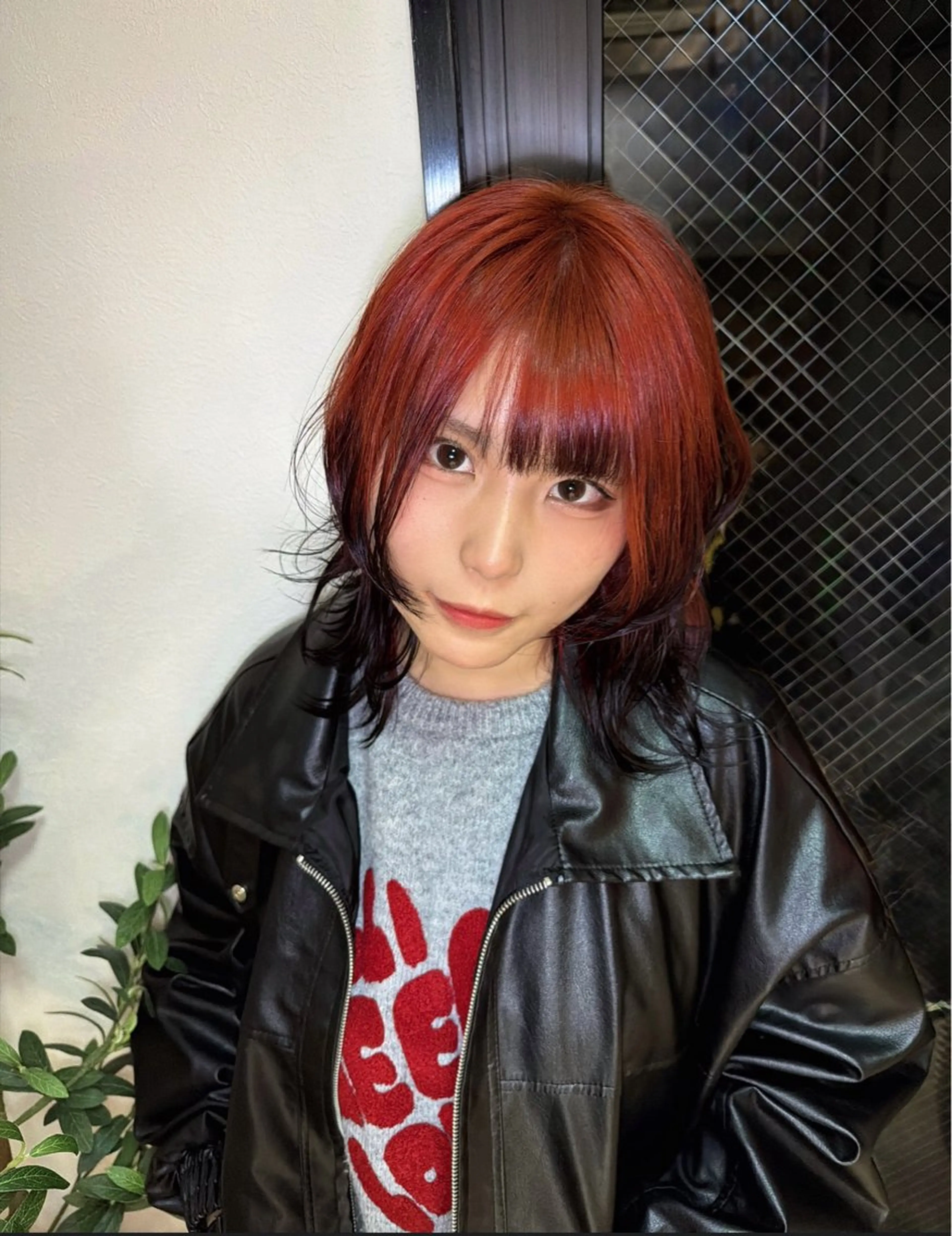 ミディアム カラー パーマ ヘアアレンジ 切りっぱなしボブ ボブレイヤー ブリーチ ケアブリーチ デザインカラー 【.ico】心斎橋/ ウルフ/飛田ゆうきのヘアスタイル