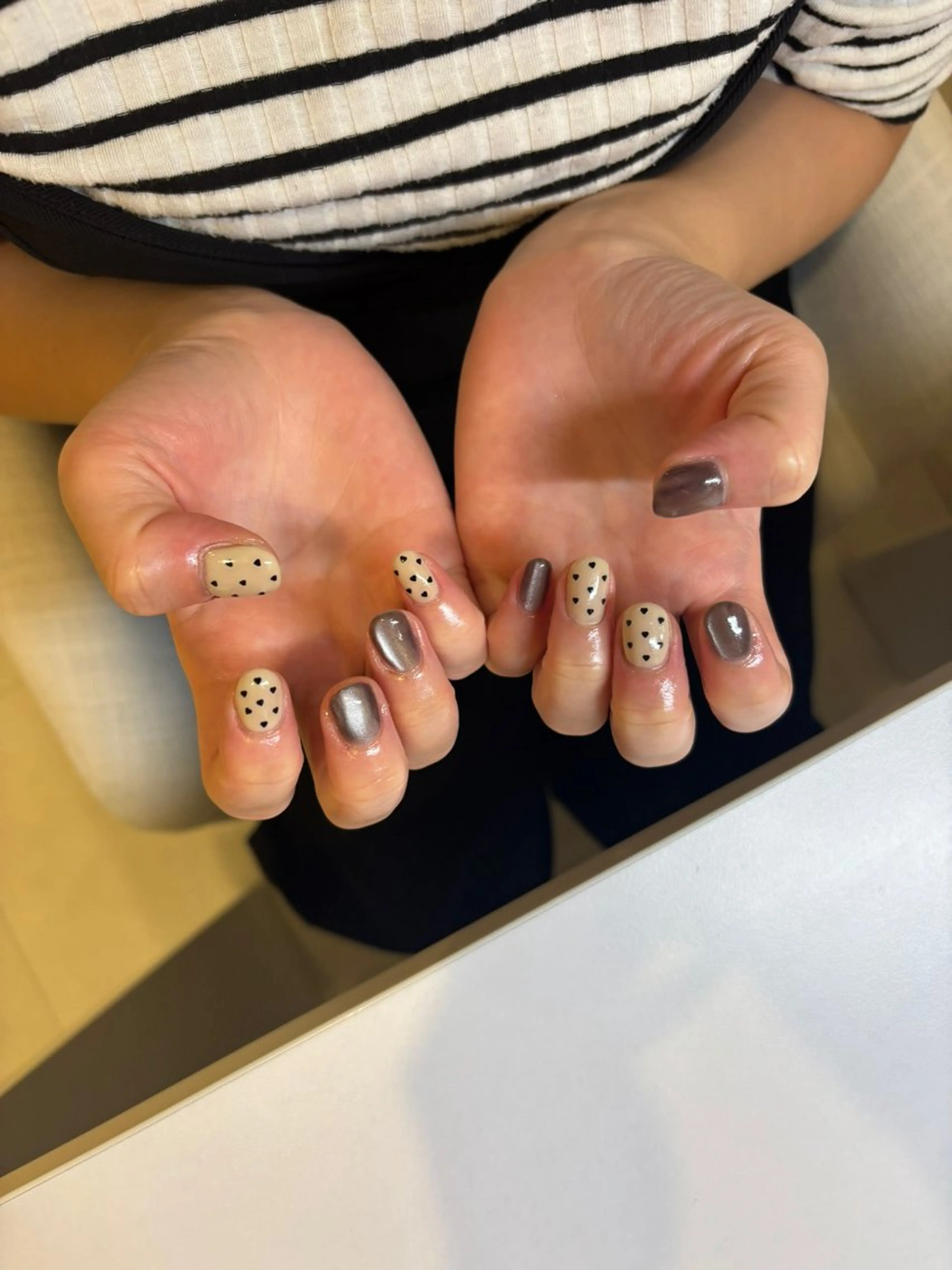 ネイル マグネットネイル 今村 樹里のネイルデザイン