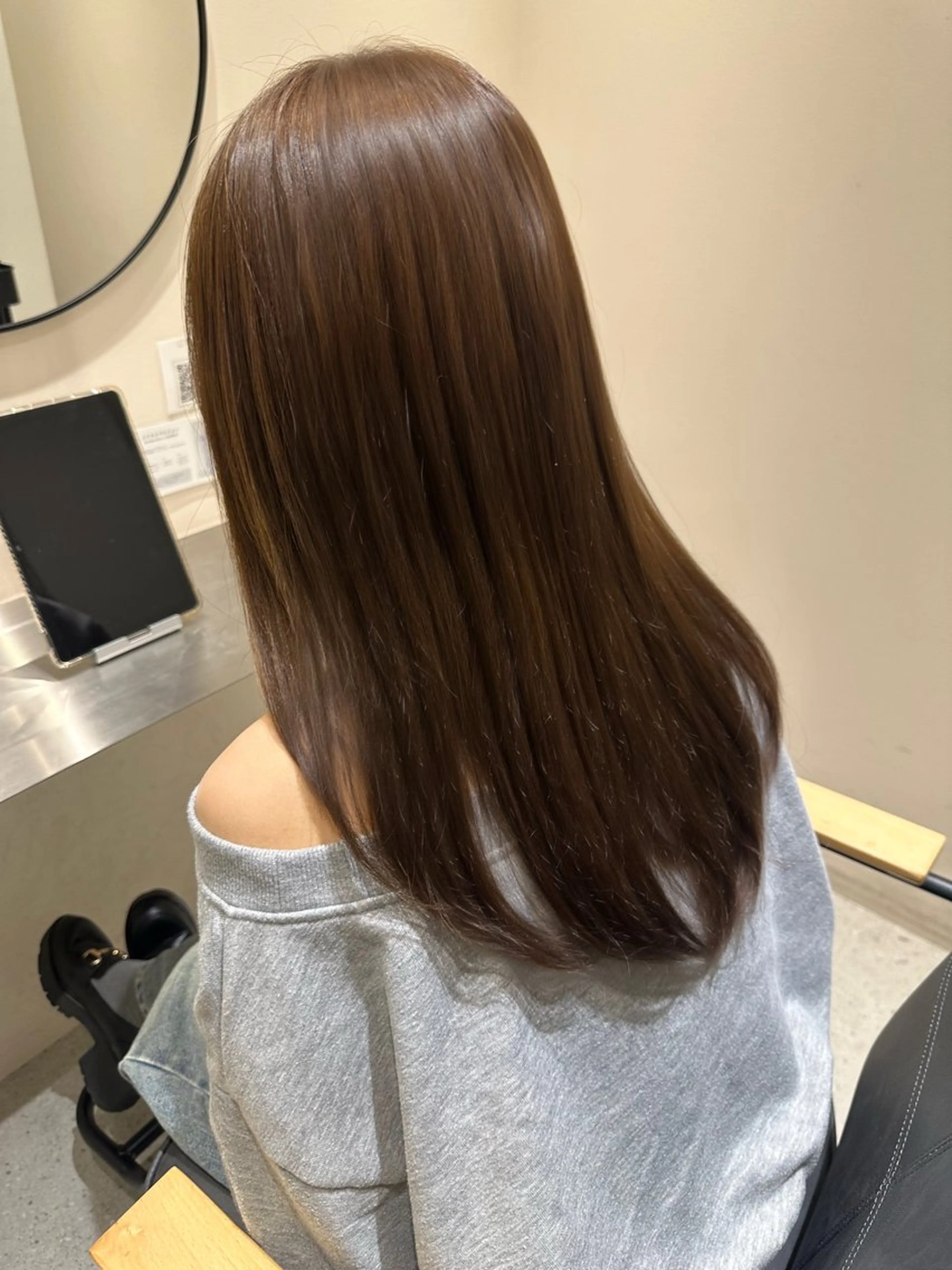 セミロング カラー 🫧ブリーチなし透明 感カラー🫧沼尻彩花のヘアスタイル