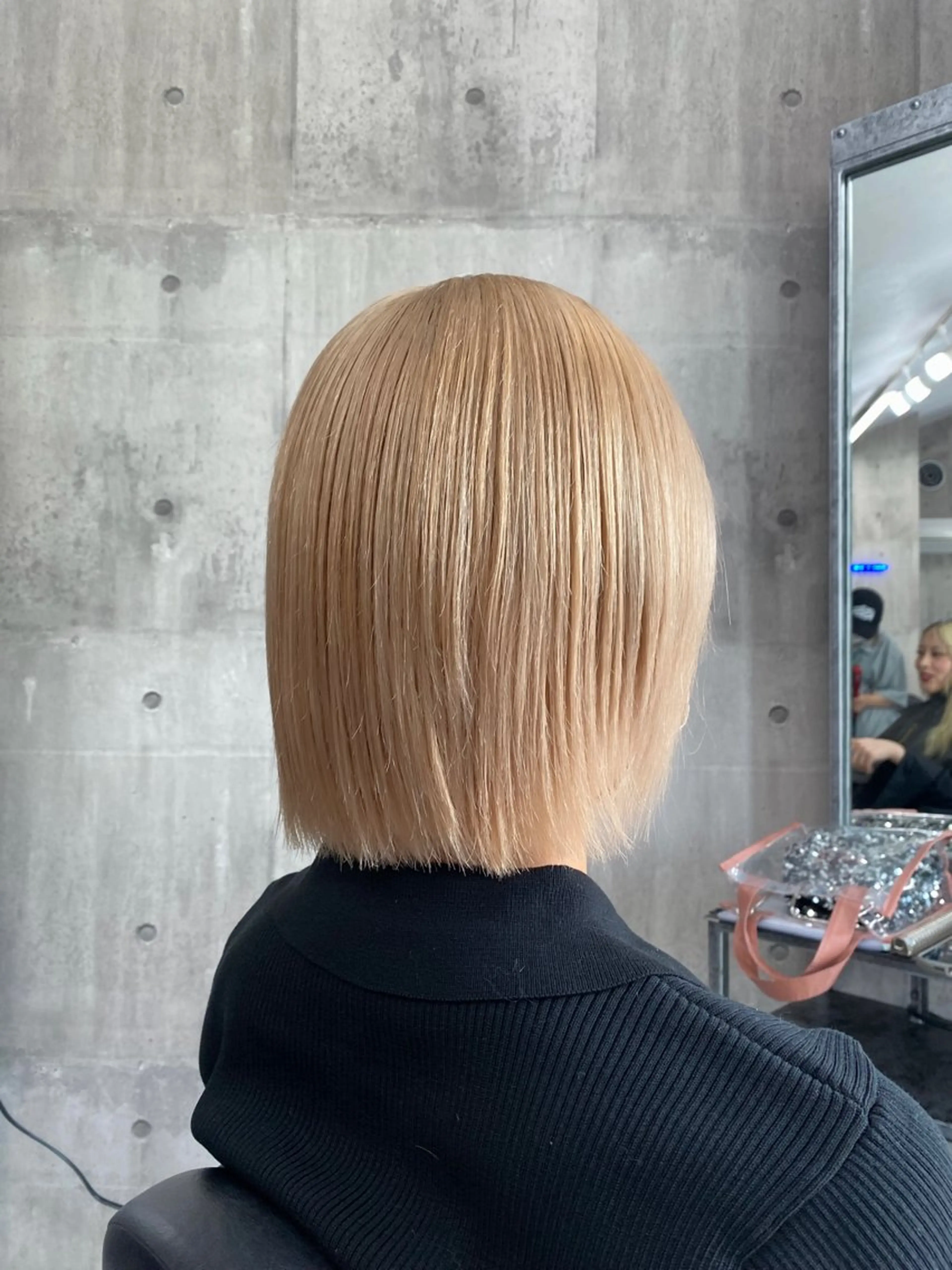 ショート カラー ヘアアレンジ メンズ ヘアカラー のん🎀ハイトーン/ レイヤーカット🐳のヘアスタイル