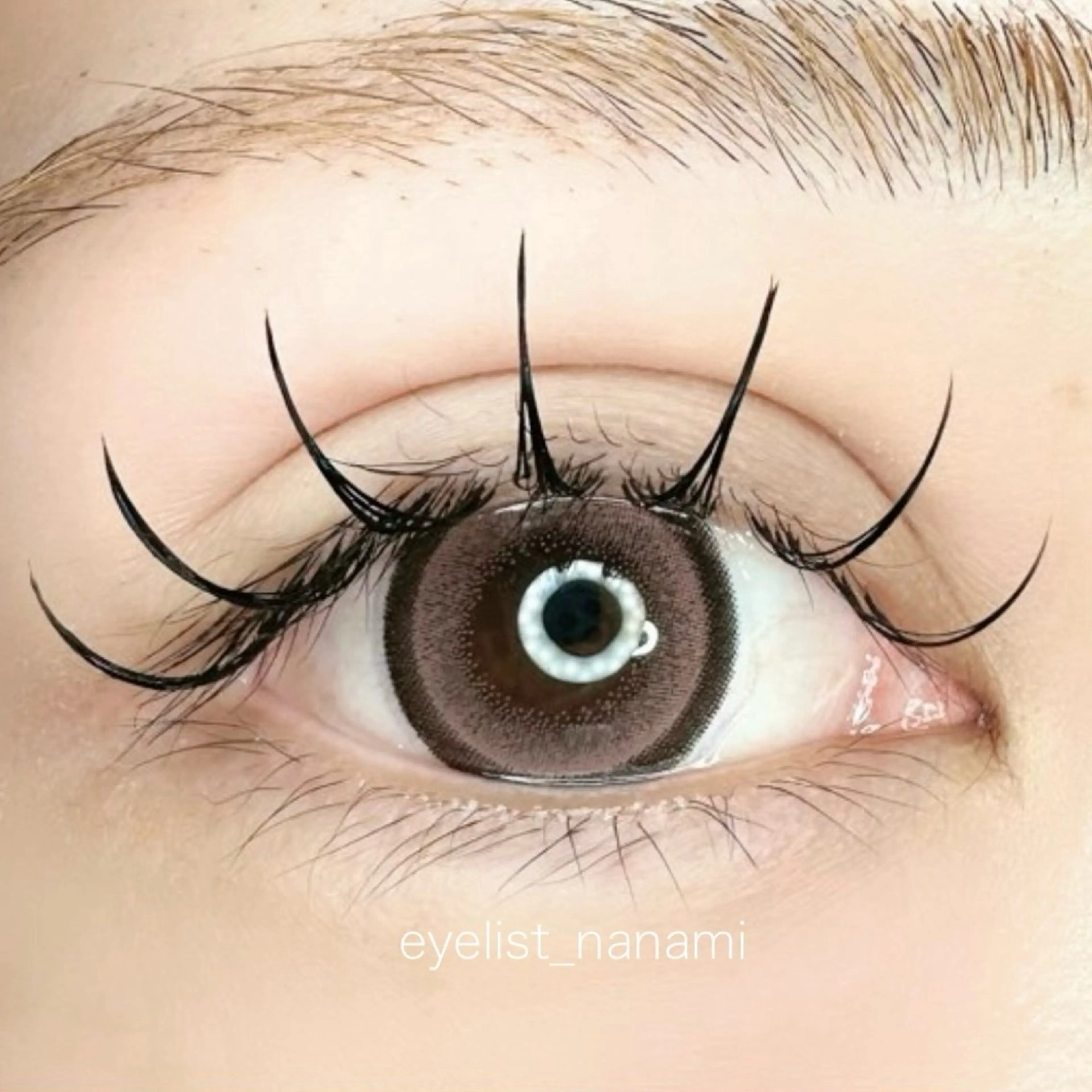 マツエク・マツパ マツエク Louwe 立川所属・eyelist☁️ nanamiのマツエク・マツパデザイン