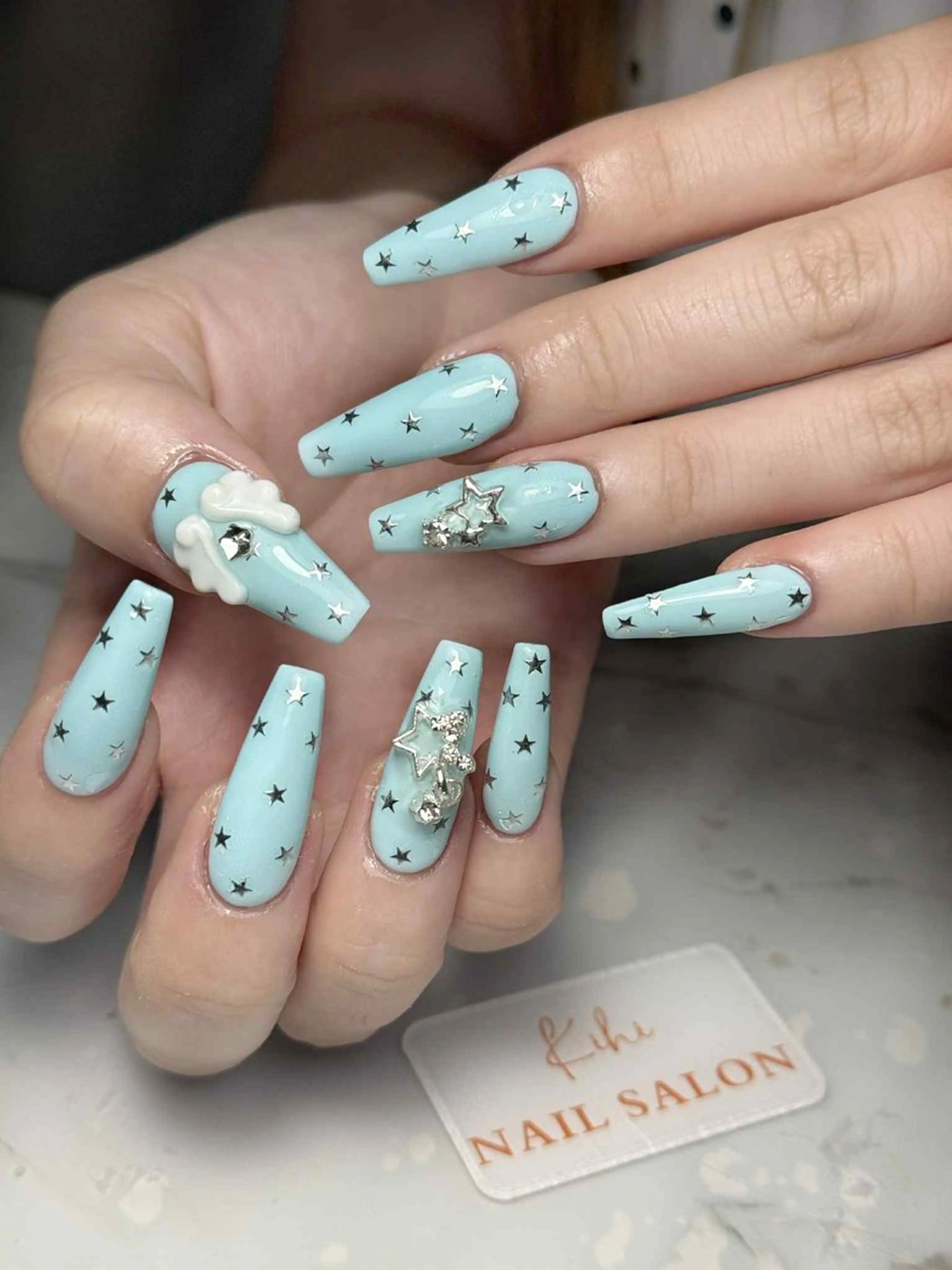 ネイル アートネイル フレンチネイル ジェルネイル グラデーション 韓国ネイル ハンドネイル ハンドケア さくら💮💮 【オフ無料】のネイルデザイン