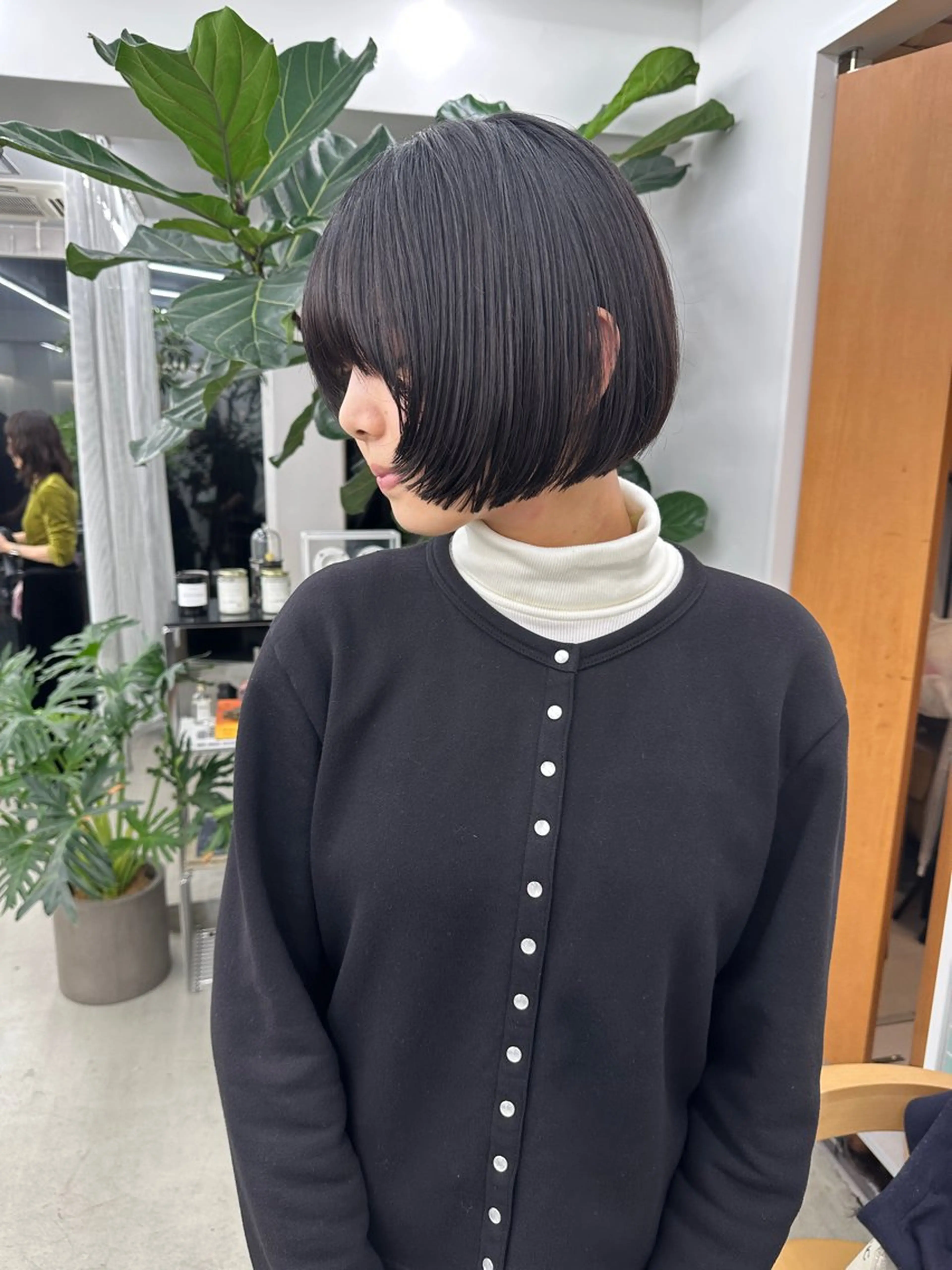 ショート ボブ カット トリートメント ボブ/レイヤー/ケア パーマ/リュウタのヘアスタイル