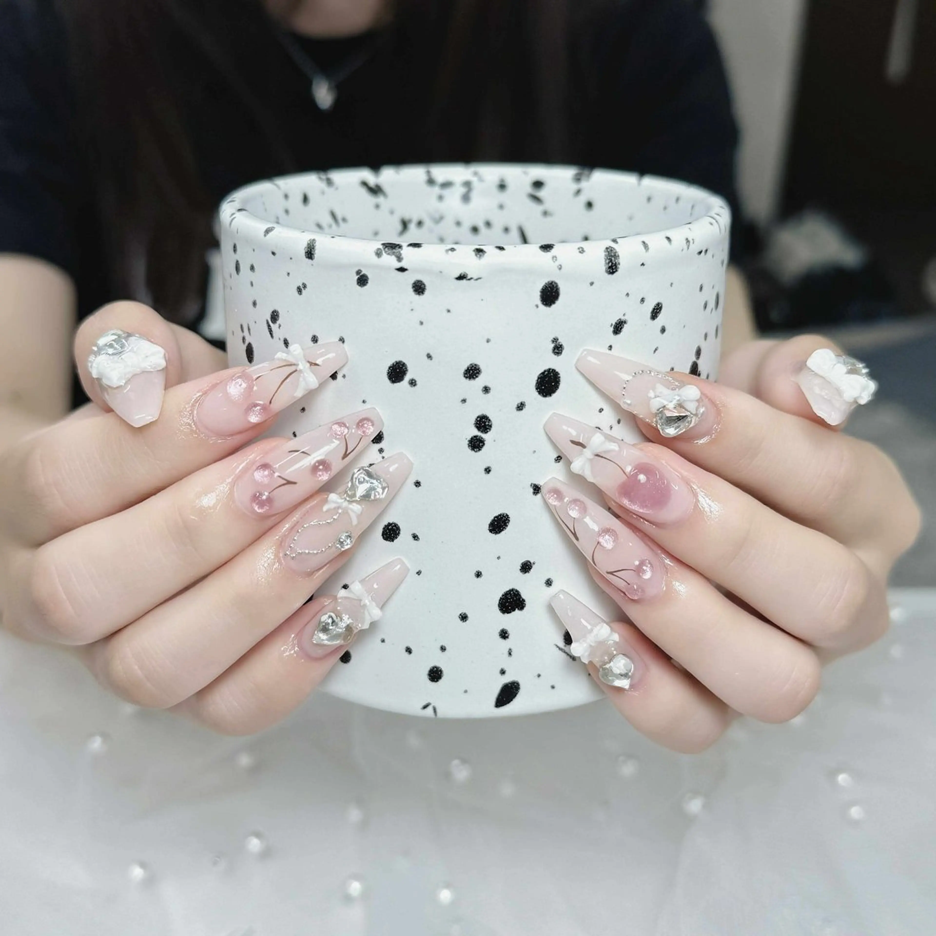 ネイル ハンドネイル ハンドケア Nova Nail Nambaのネイルデザイン