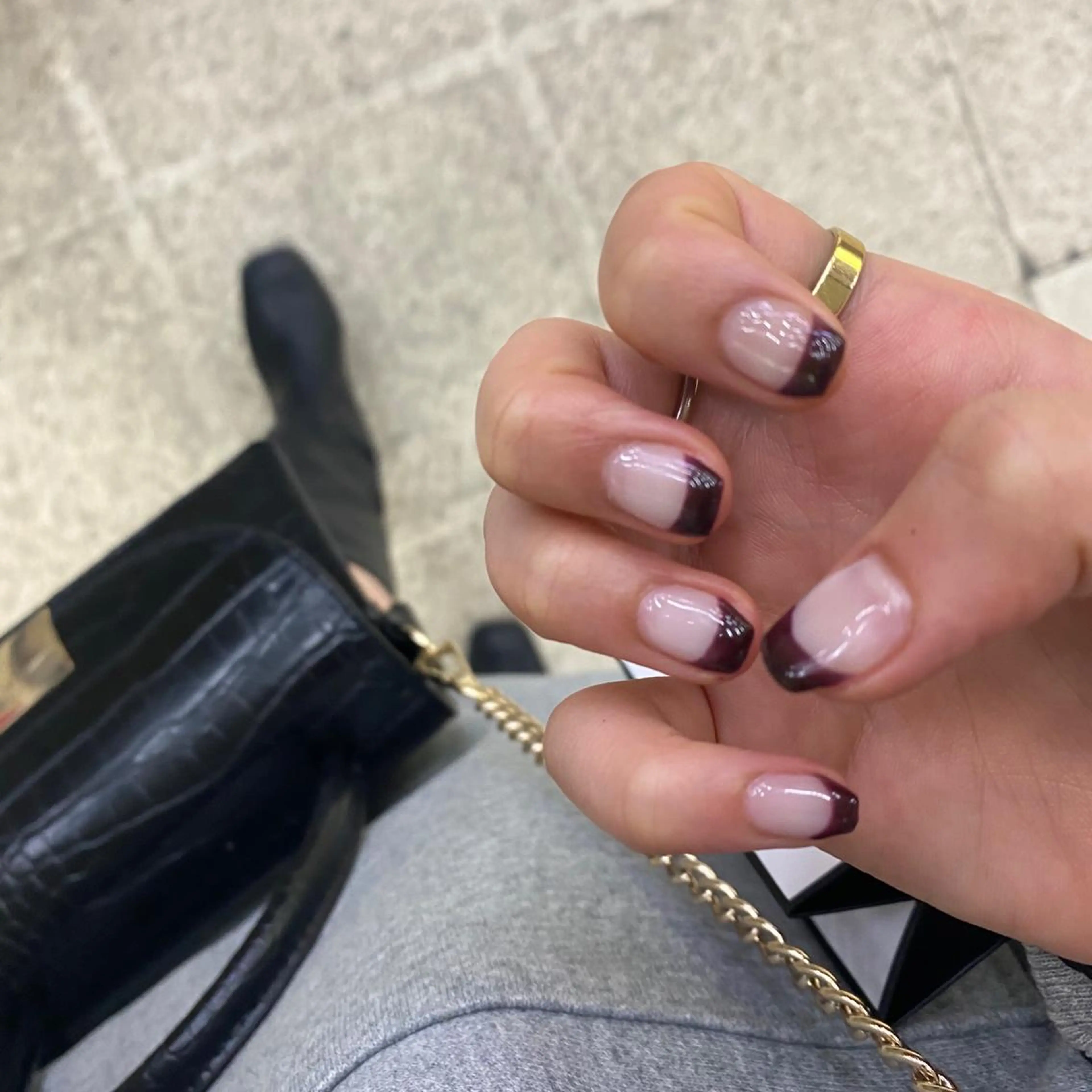 ネイル レイヤーカット カノン🩷のヘアスタイル