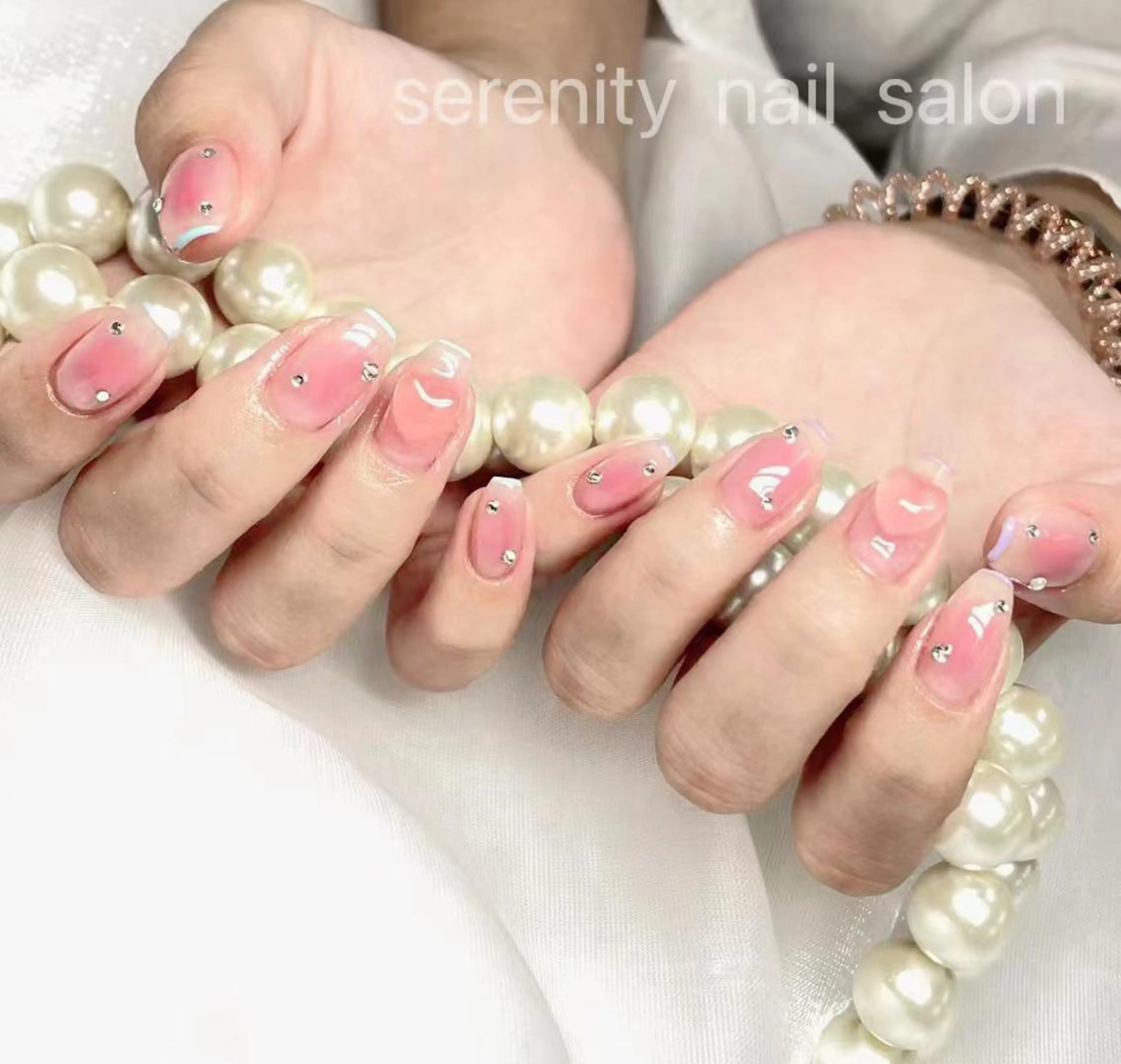 ネイル ハンドネイル ハンドケア ✨Serenity Nail salonのネイルデザイン