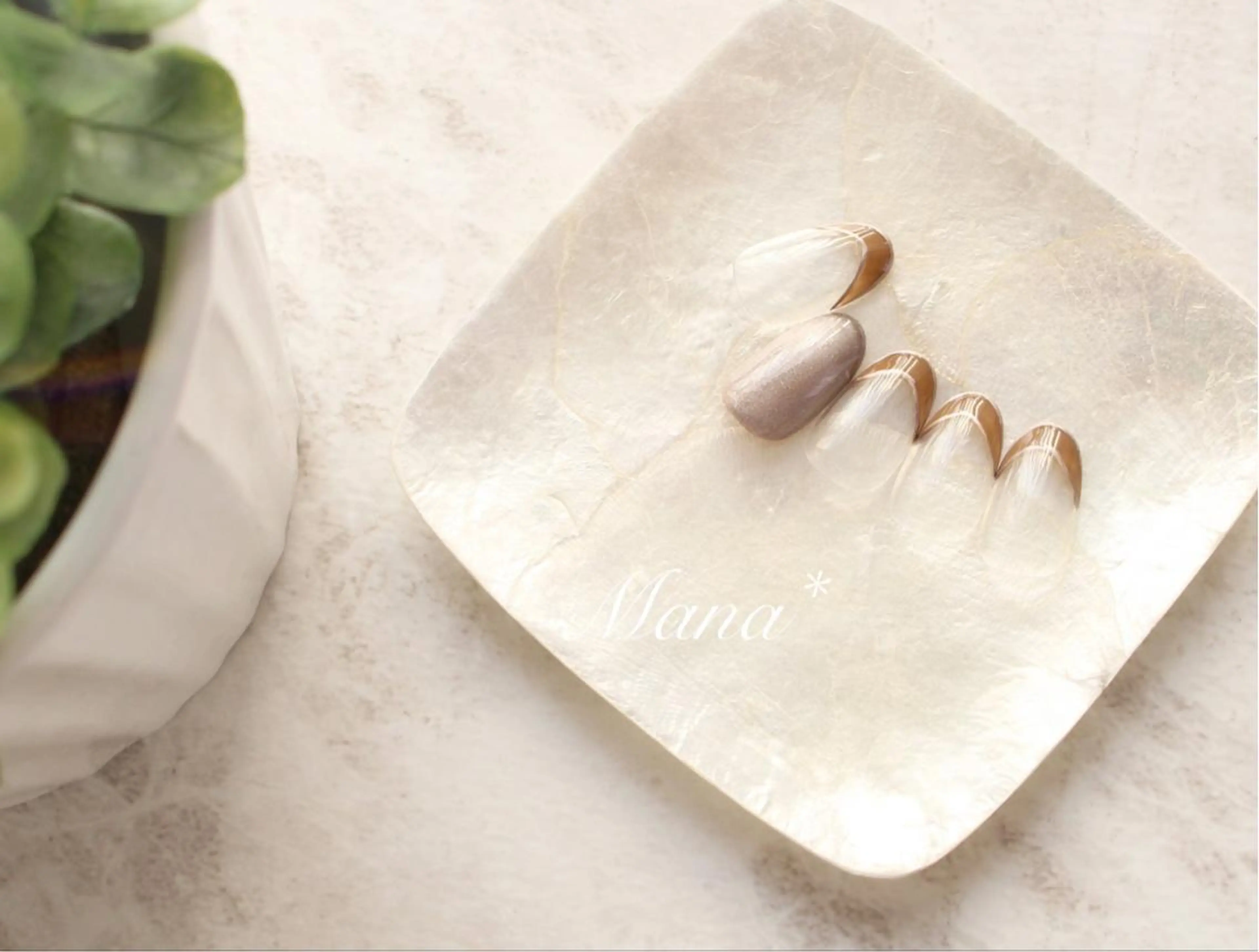 ネイル シンプルネイル 塚田 由香里のネイルデザイン