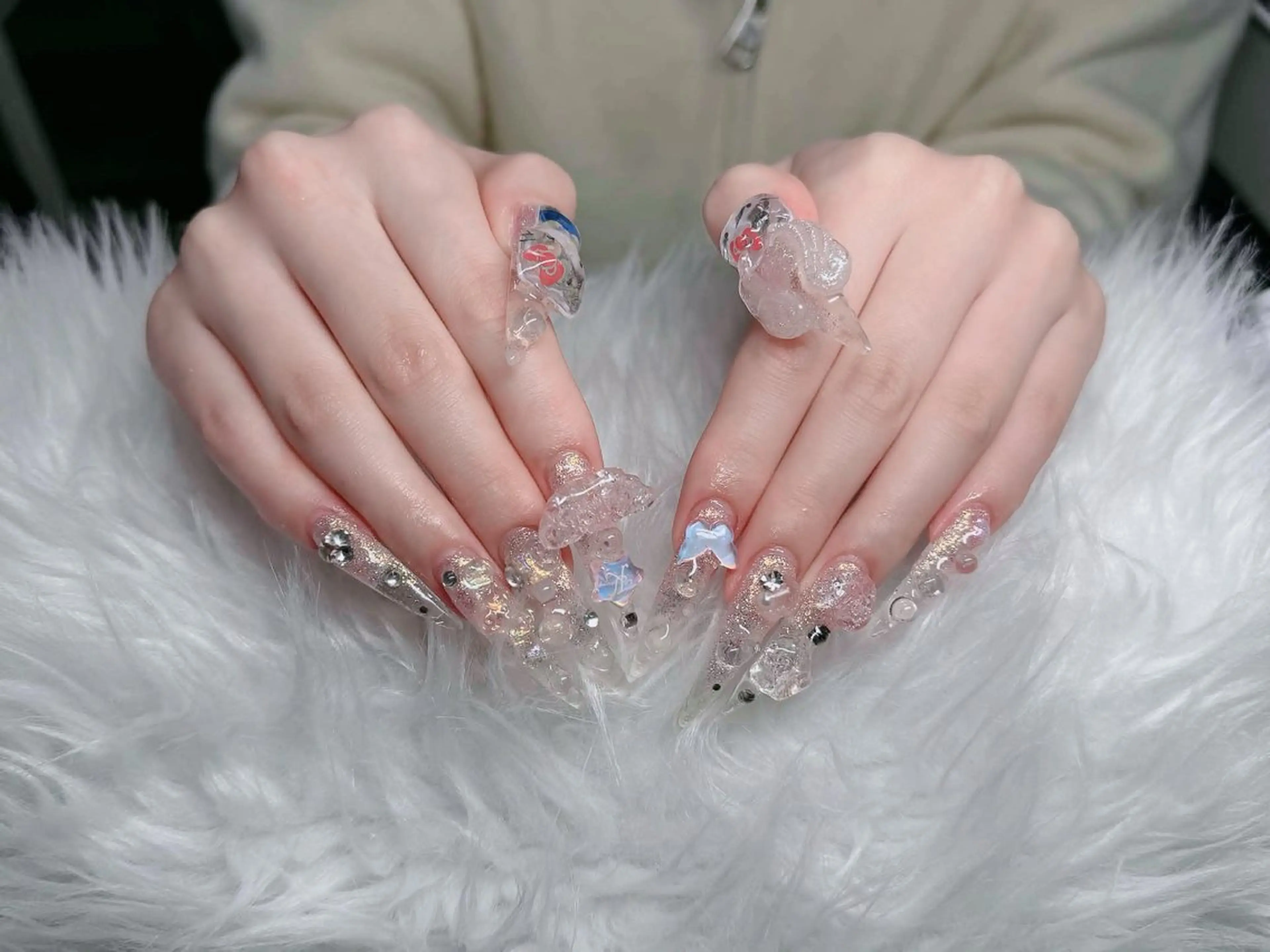 ネイル フレンチネイル ジェルネイル ガラスフレンチ ハロウィン ハート ハンドネイル H.baby Nail Salonのネイルデザイン