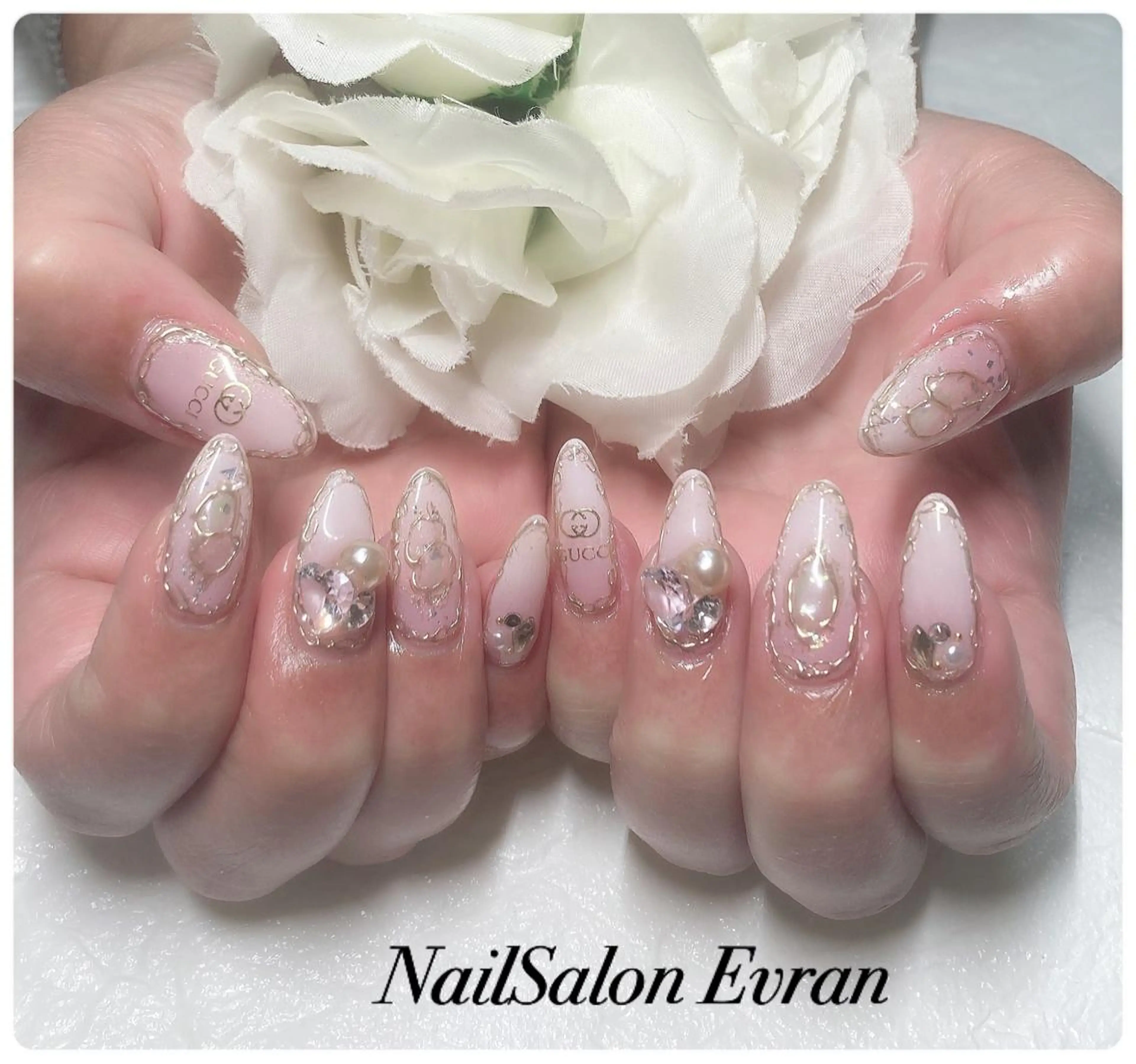 ネイル ハンドネイル Nail salon Evranのネイルデザイン