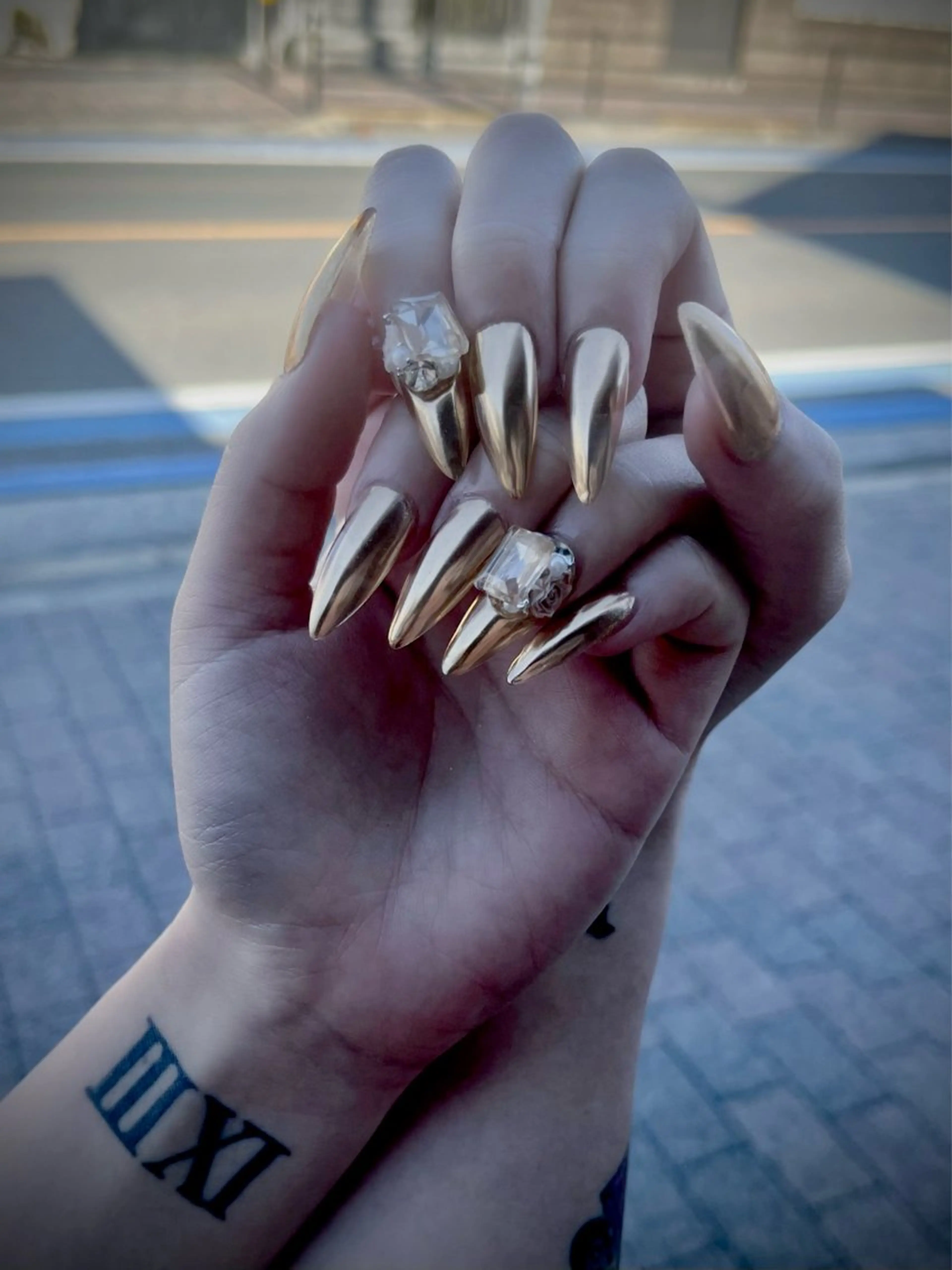 ネイル キラキラネイル マグネットネイル ワンカラーネイル スカルプネイル ワンホンネイル nine.🦋 YUKOのネイルデザイン