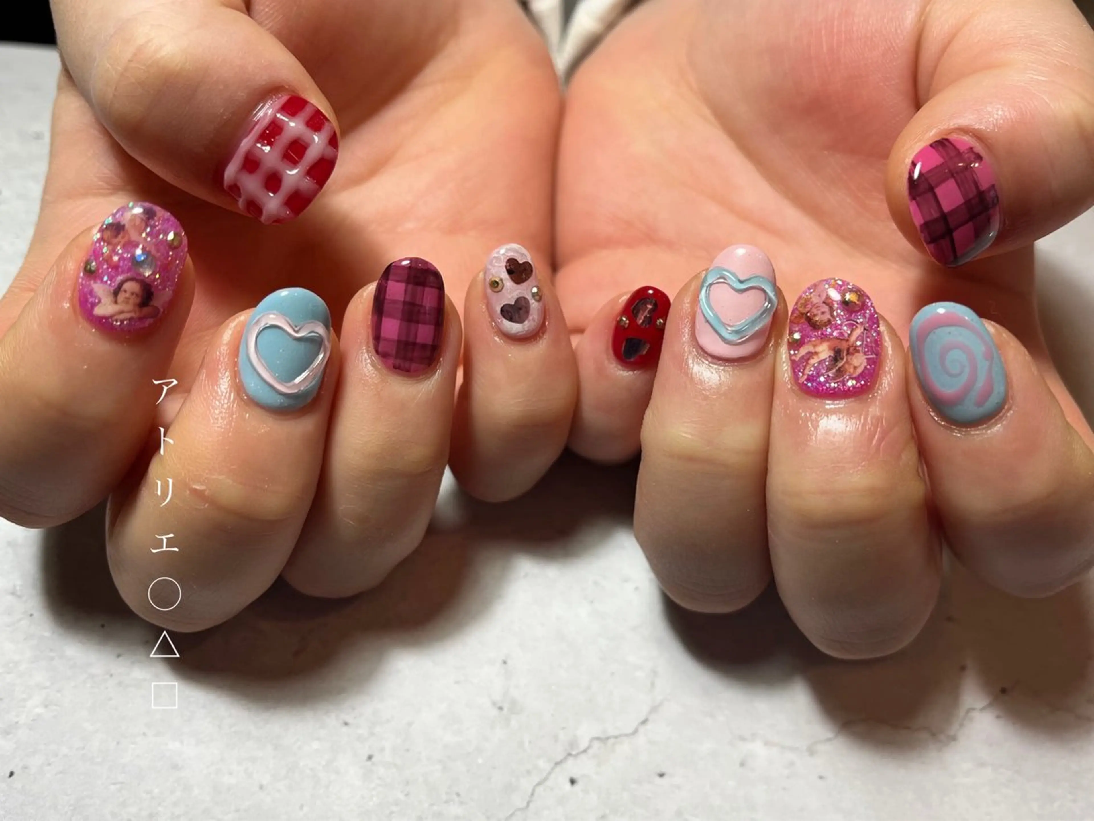 ネイル ハンドネイル アトリエ ○△□のネイルデザイン