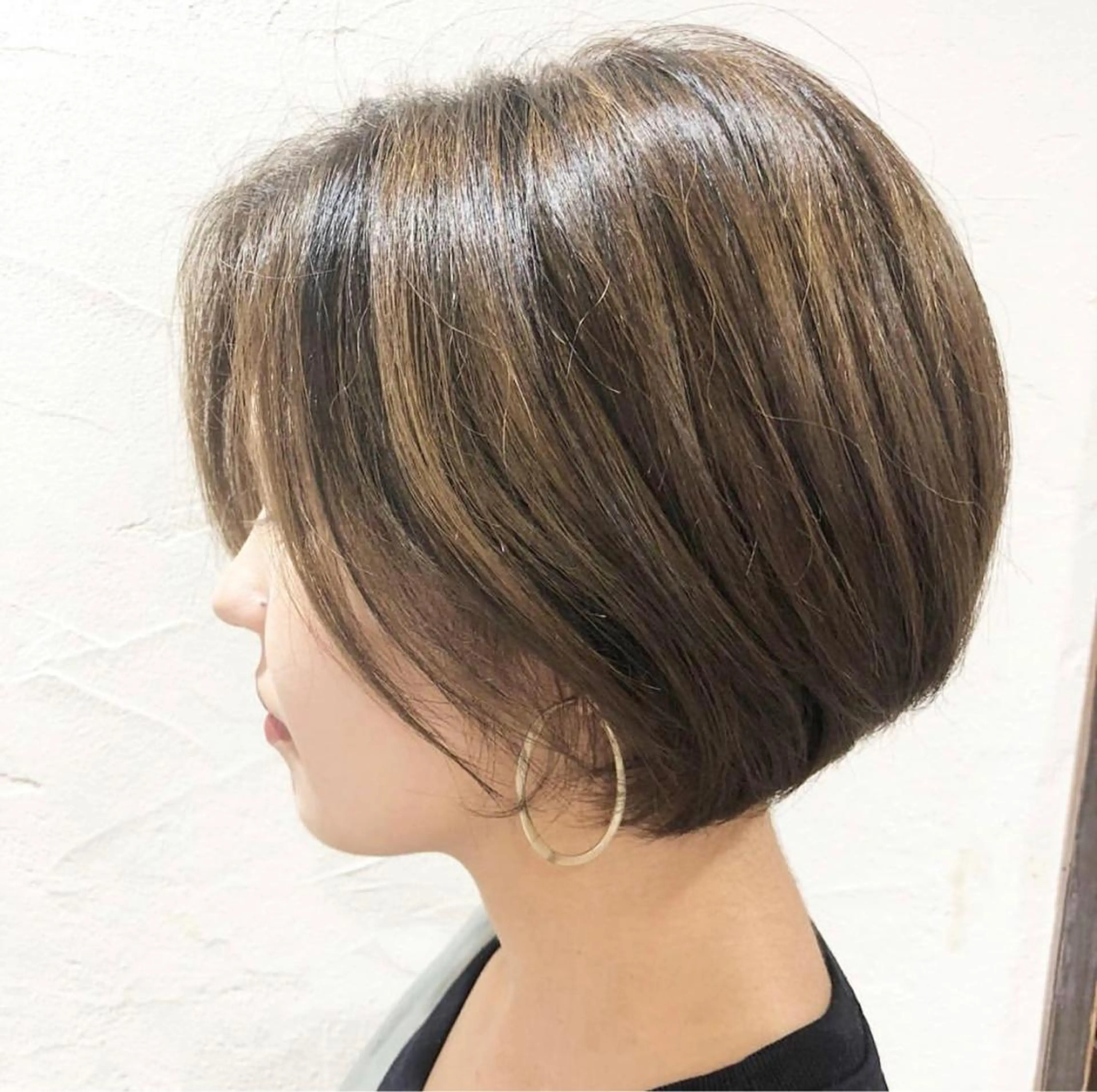 ショート カラー ハイライトカラー ハイライト トリートメント 佐治 梨乃のヘアスタイル