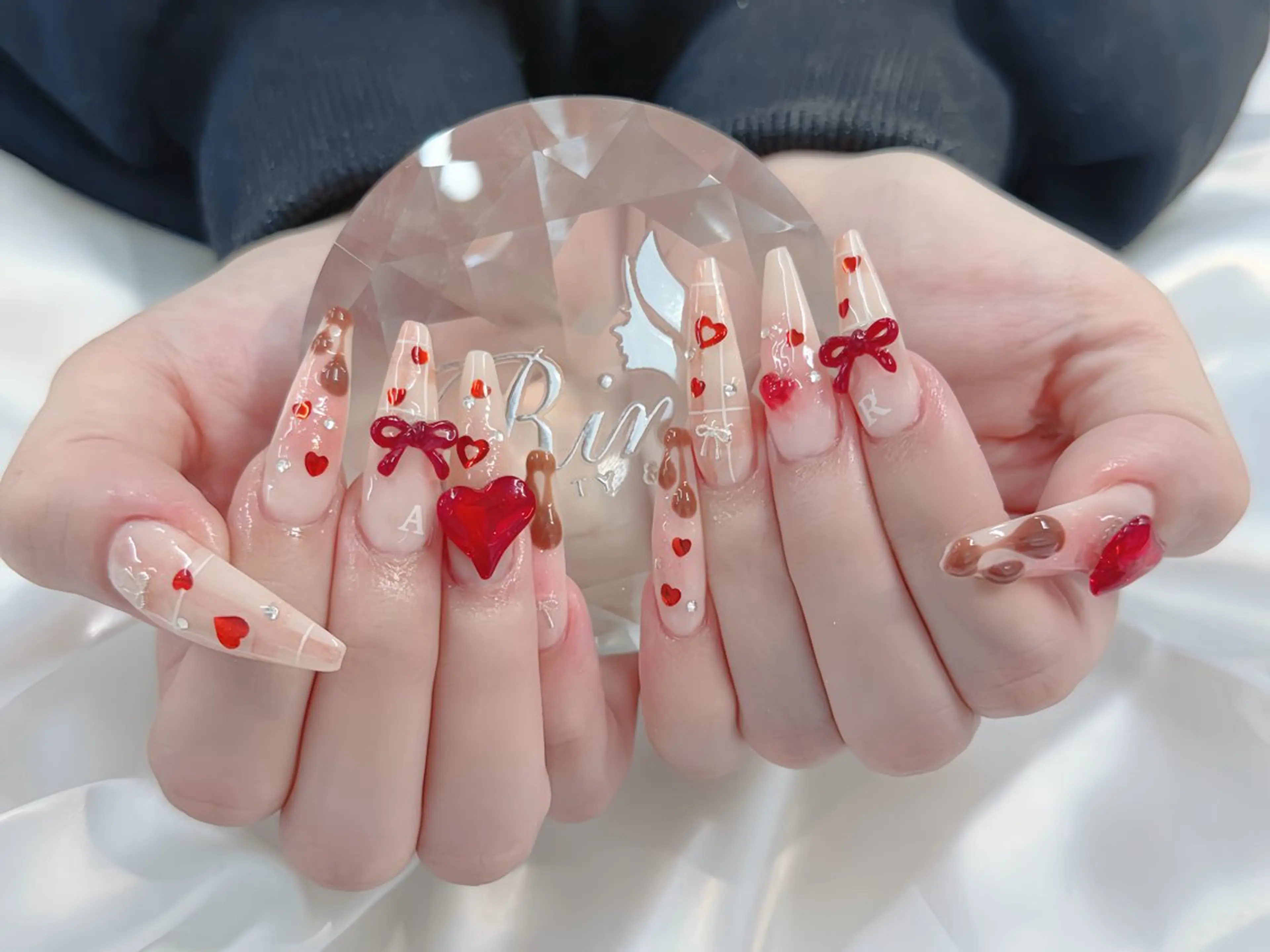 ネイル チークネイル フラッシュネイル フラワーネイル フットネイル ジェルネイル ハンドネイル Rin Nail Shinokuboのネイルデザイン