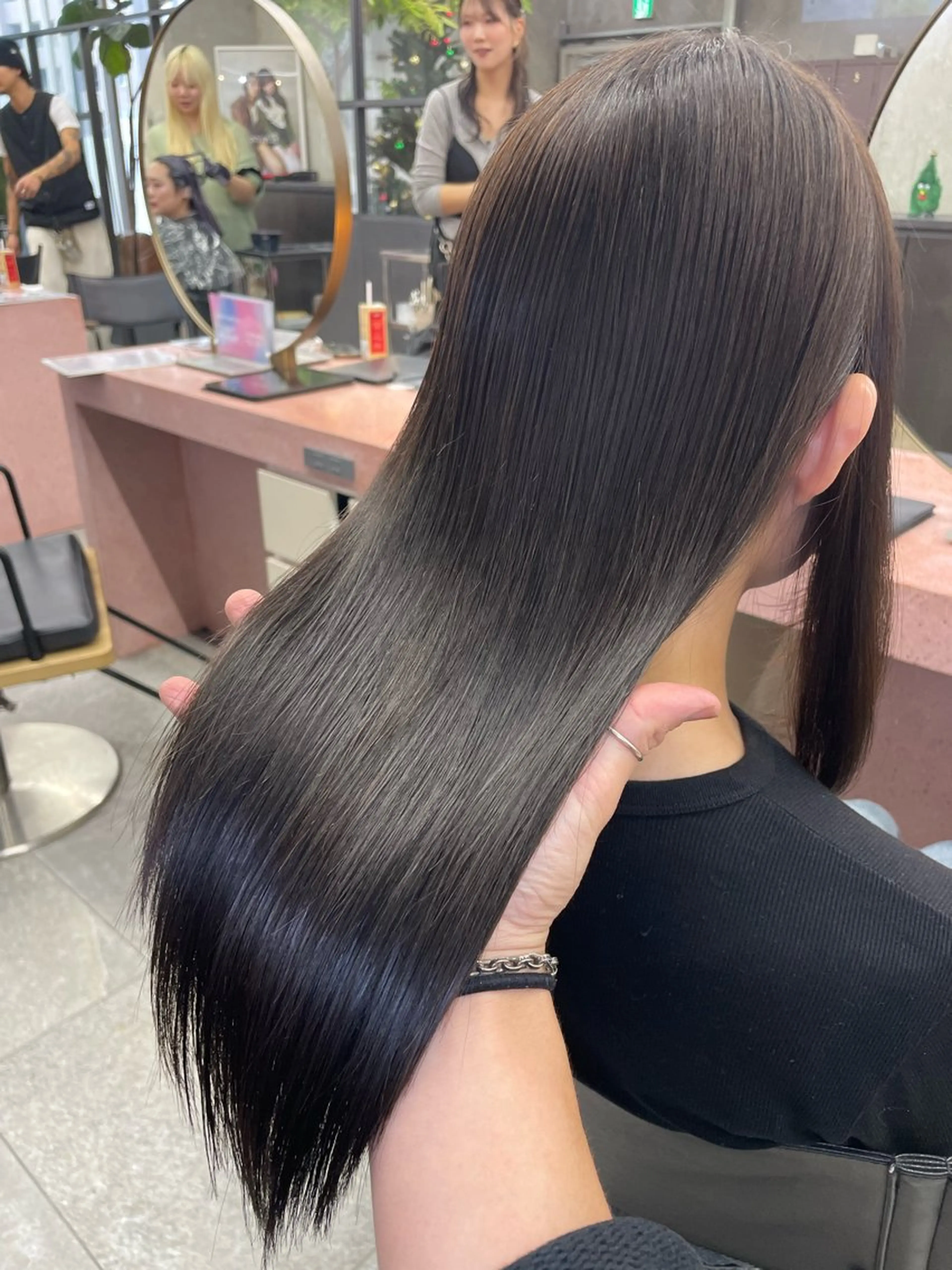 セミロング アッシュ ボブ くせ毛 髪質改善 レイヤーカット 江上拓郎/ショート /酸性ストレートのヘアスタイル