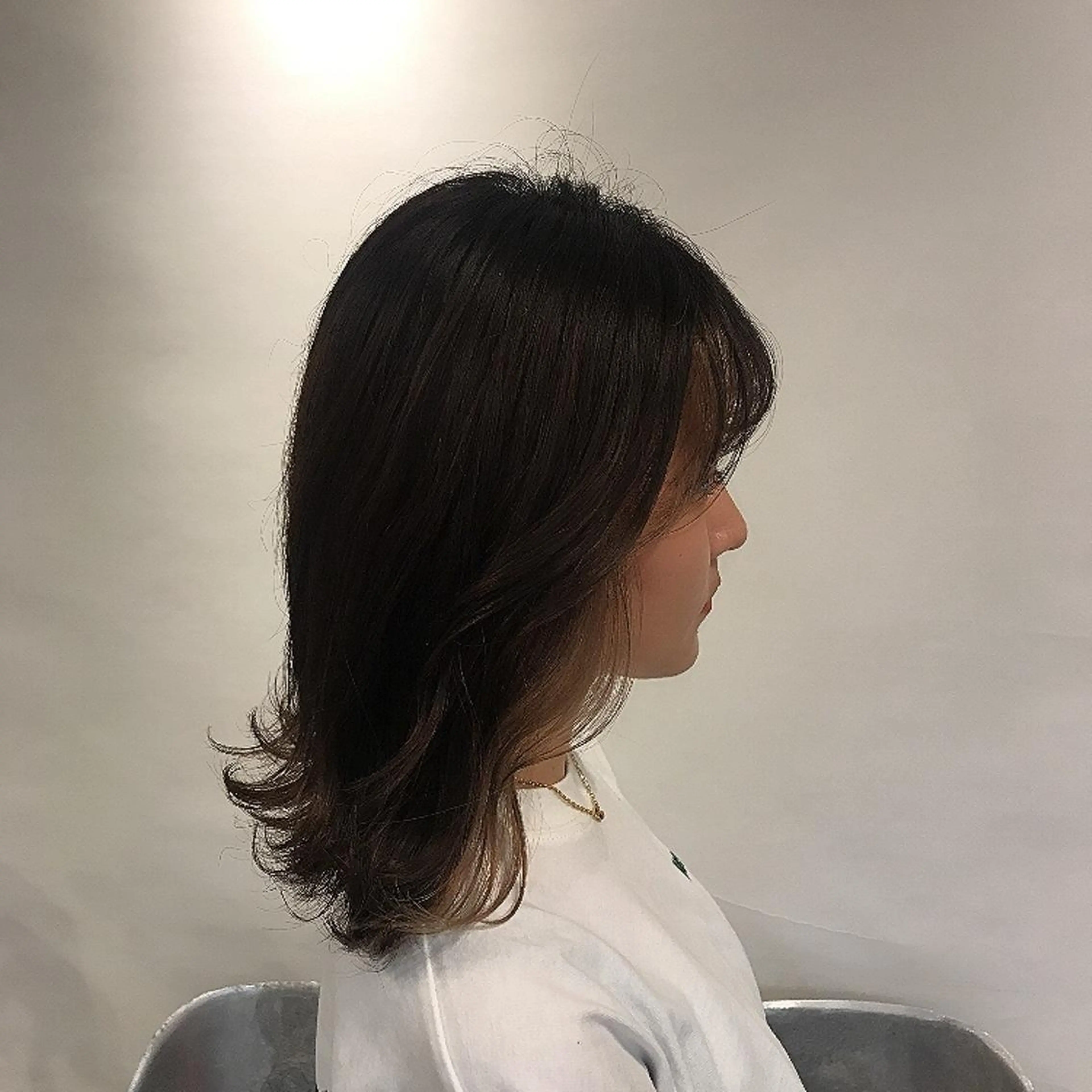 ミディアム 菅原 彩加のヘアスタイル