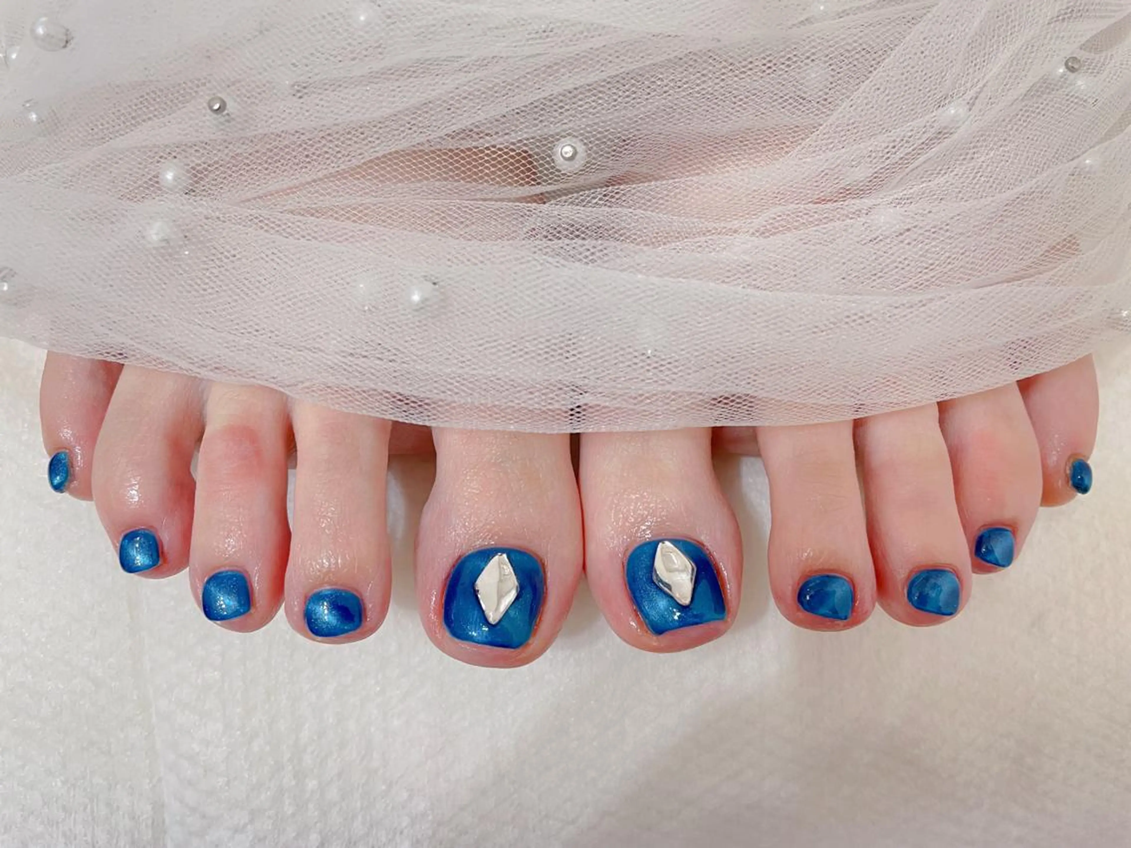 ネイル マジックミラー所属・マジック ミラーのネイルデザイン