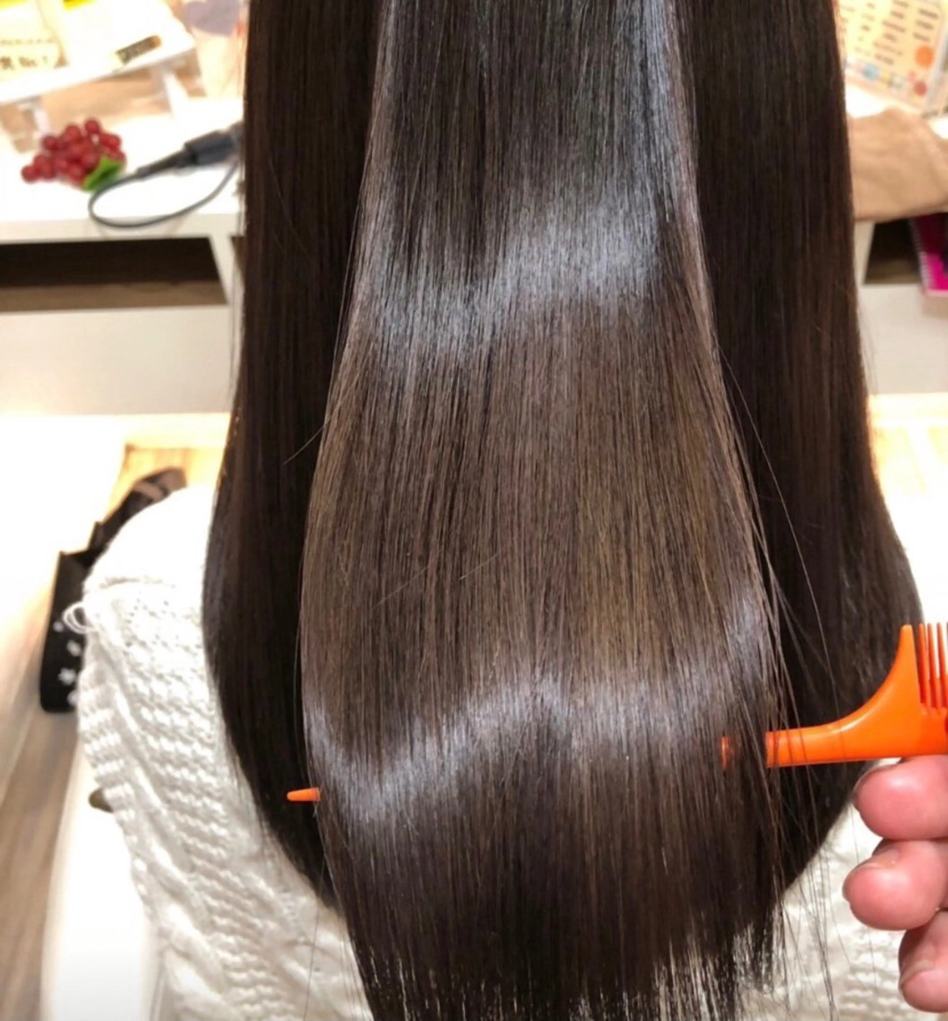 ロング ideal心斎橋 川田友美のヘアスタイル