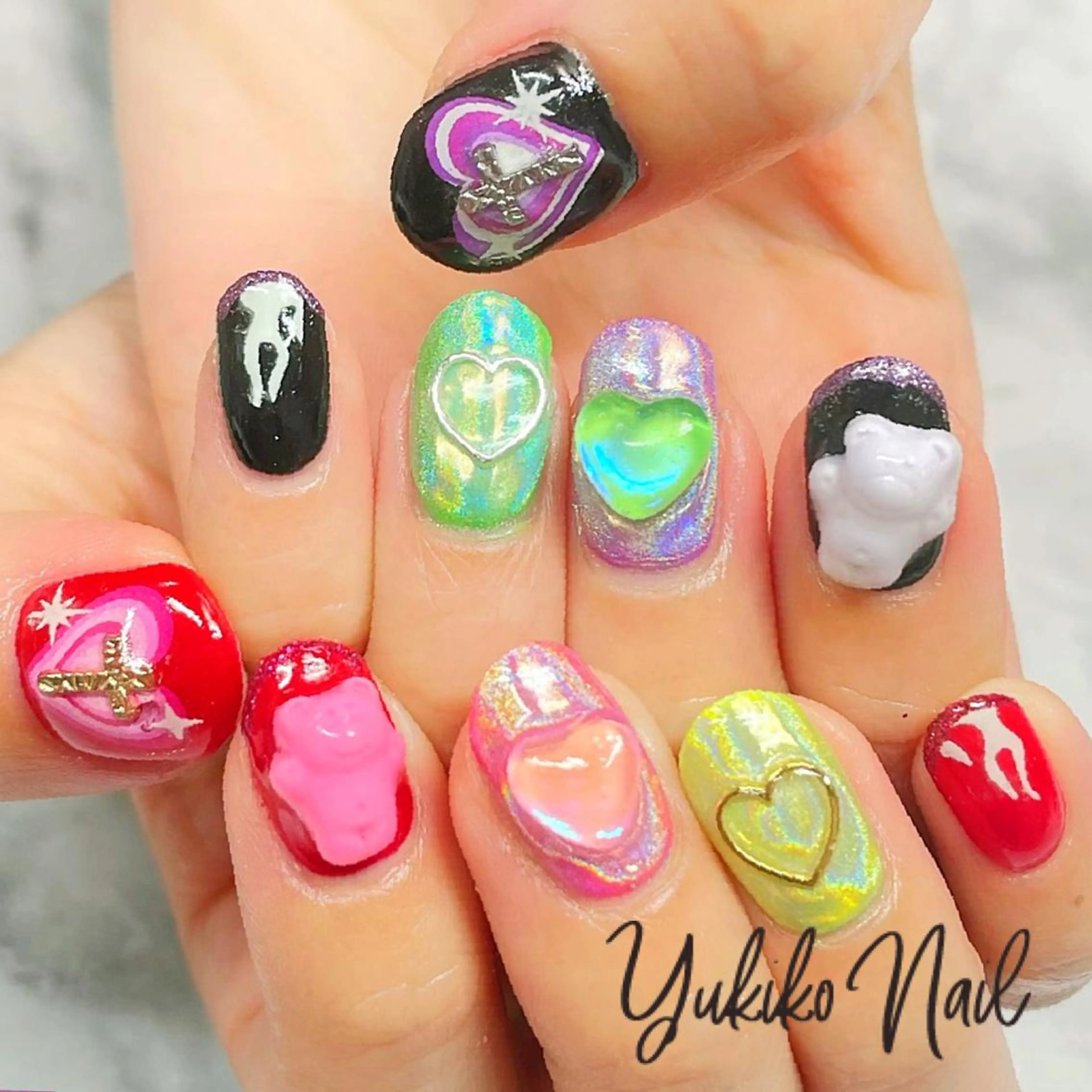 ネイル おそろいネイル ハンドネイル ユキコ ネイルのネイルデザイン