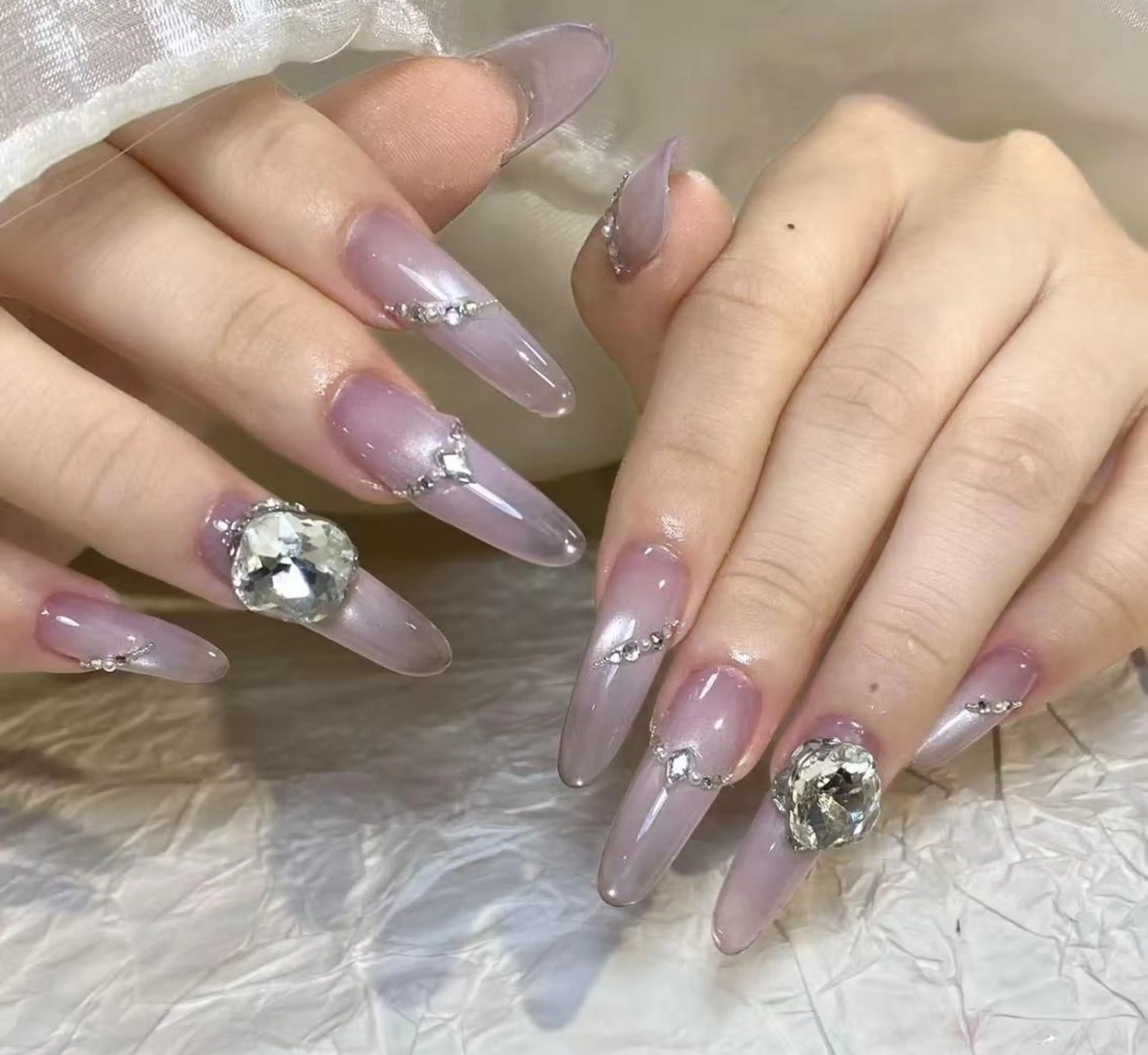 ネイル ハンドネイル ハンドケア 🍑 momo_nailのネイルデザイン