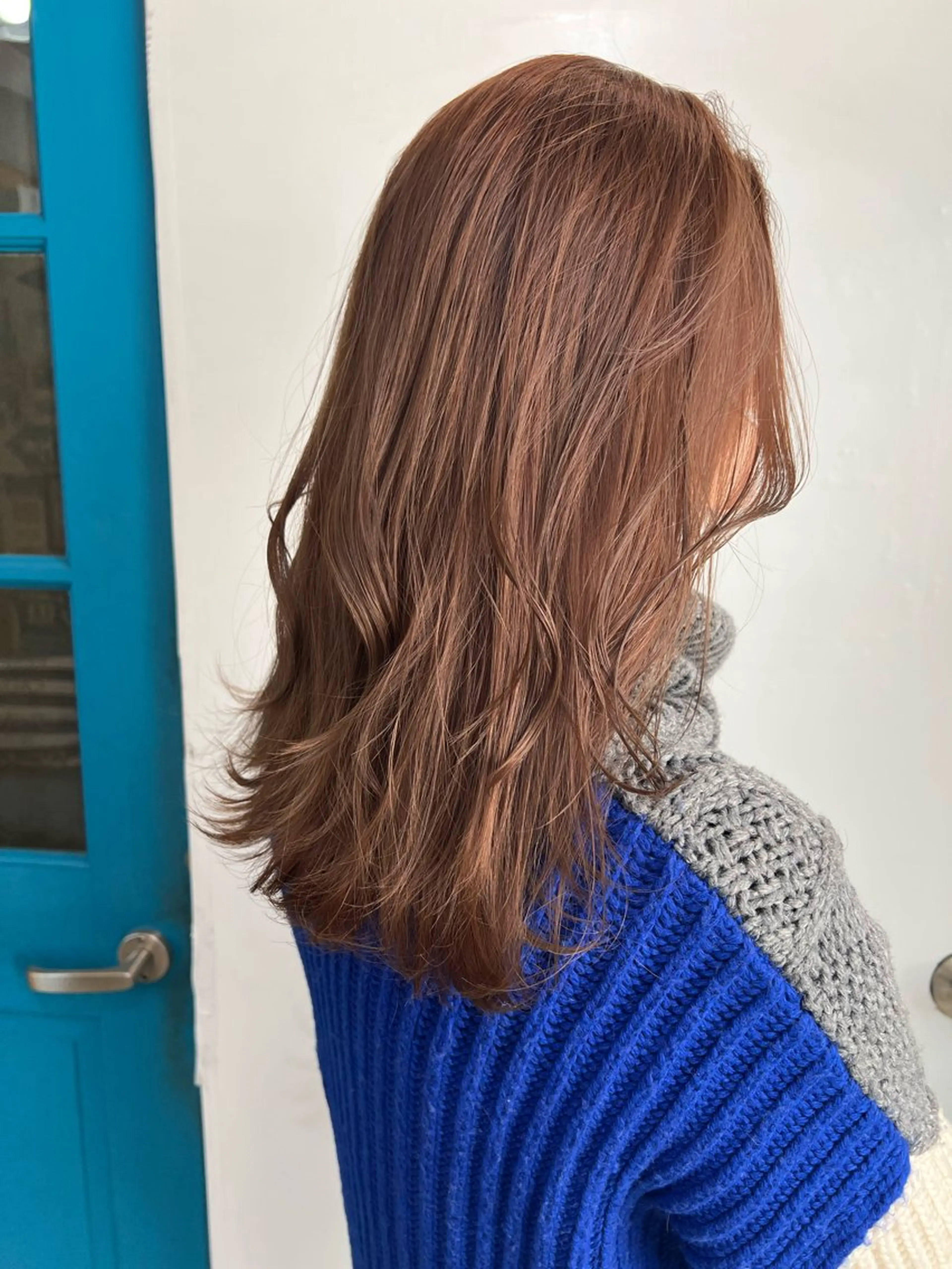 セミロング カラー ベージュカラー ハイライトカラー ハイライト KANA/ボブ/ インナーカラー/艶髪のヘアスタイル