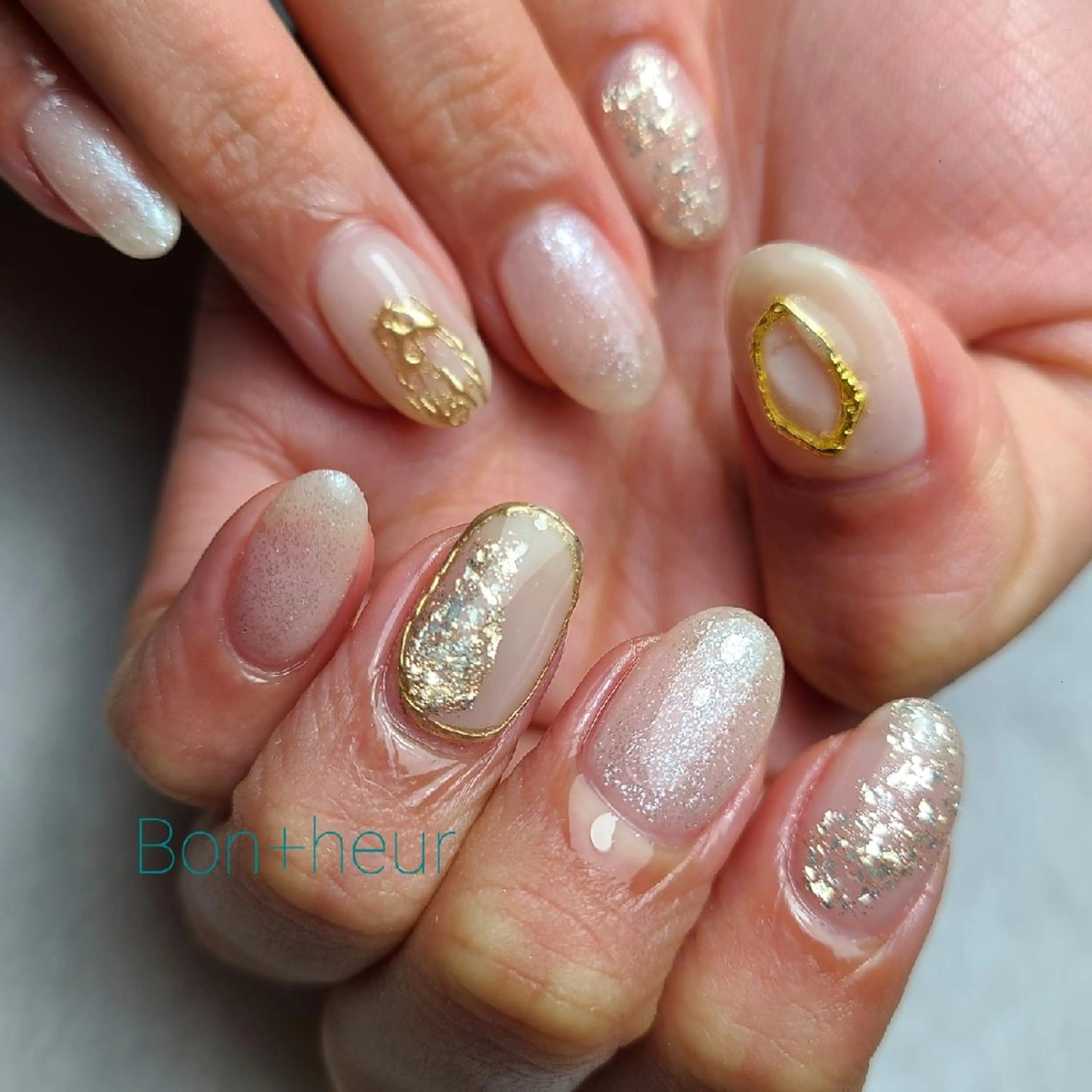 ネイル クリアネイル 成人式 フレンチネイル ジェルネイル ラメ(グリッター) ハンドネイル 宮口 紗子のネイルデザイン